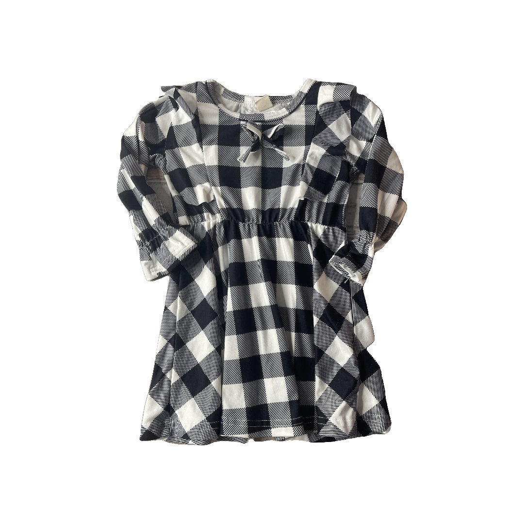 Girls Black | White Dress Size: 18-24 months Black | White