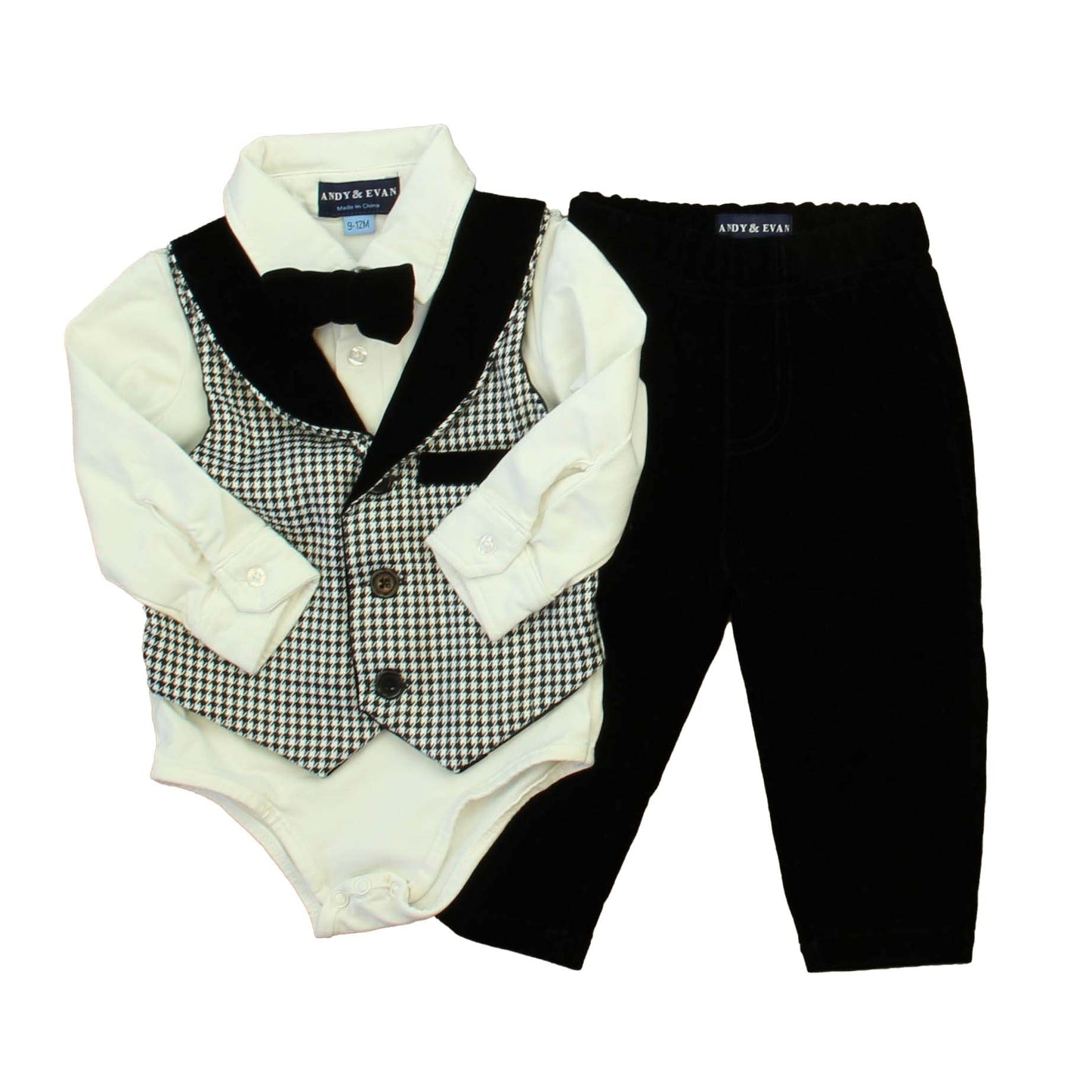 Andy & Evan Boys Black | White Apparel Sets Size: 9-12 Months Black | White