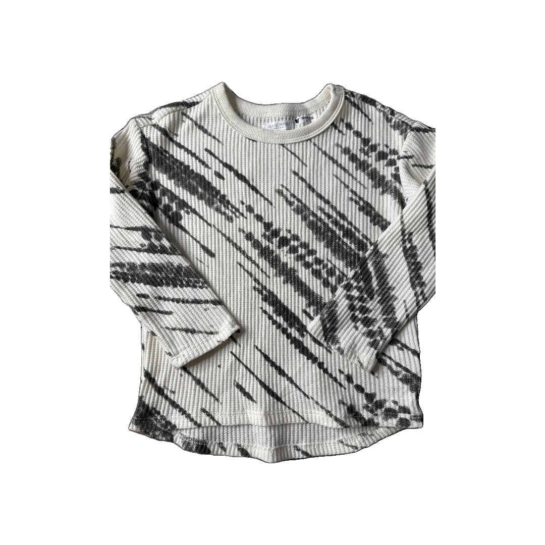 Grayson mini Girls Black | White Long Sleeve T-Shirt Size: 4T Black | White