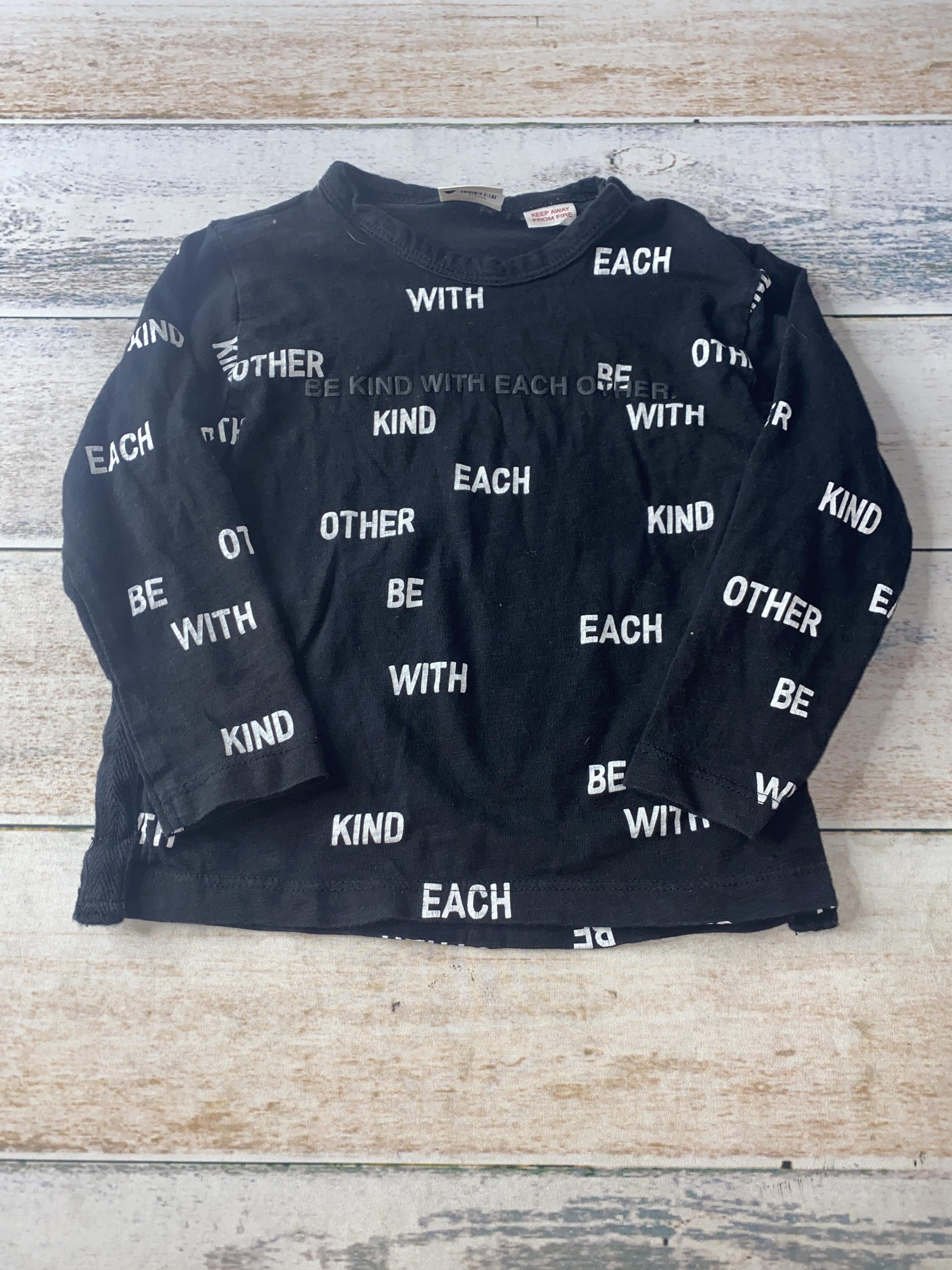 Zara Boys Black | White Long Sleeve T-Shirt Size: 18-24 months Black | White