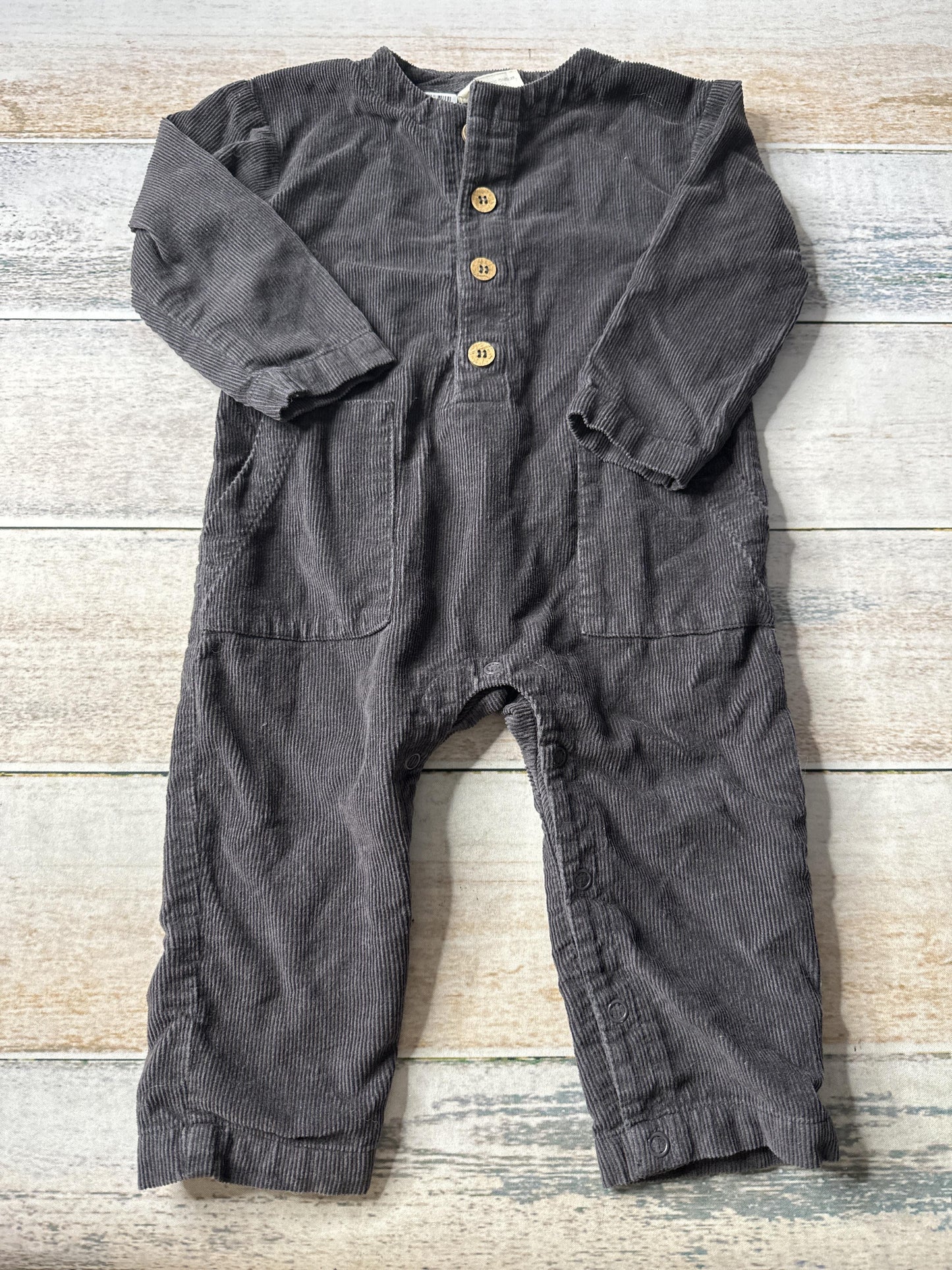 City Mouse Unisex Black Long Sleeve Outfit Size: 9-12 Months Black