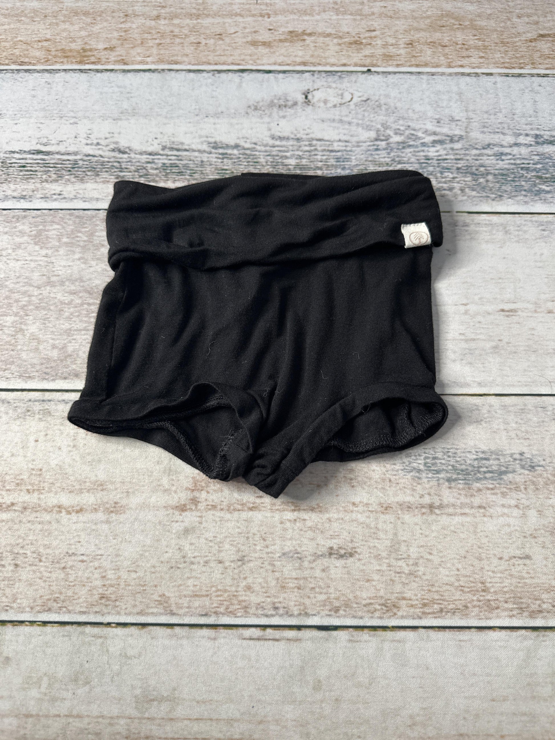 Tenth + Pine Unisex Black Shirt Size: 12-24 months Black
