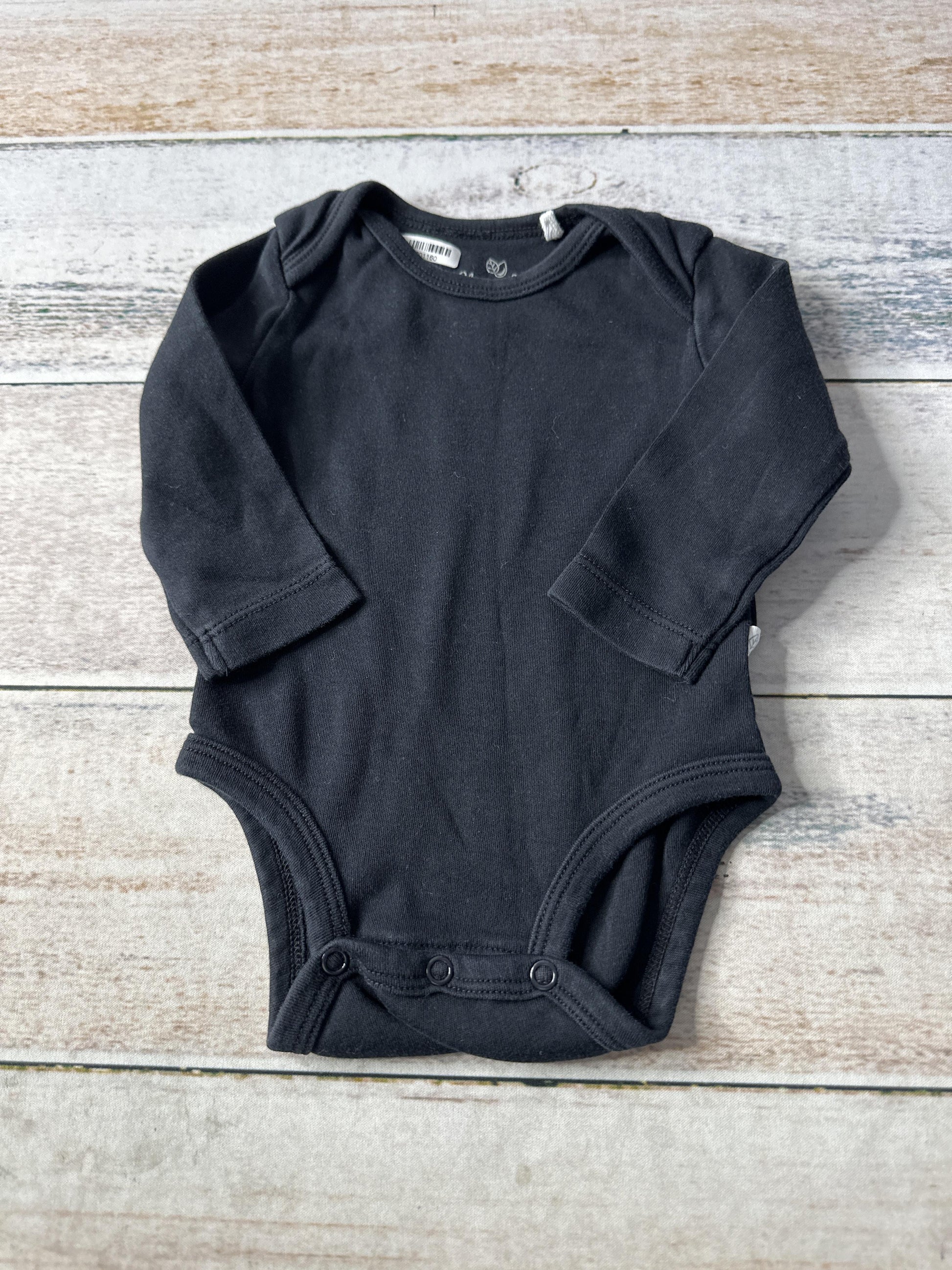 Hanna Andersson Unisex Black Onesie Size: 0-3 months Black