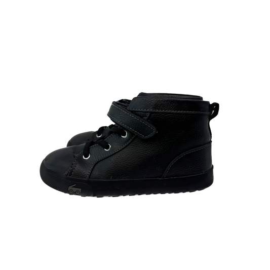 See Kai Run Boys Black Boots Size: 11 Toddler Black