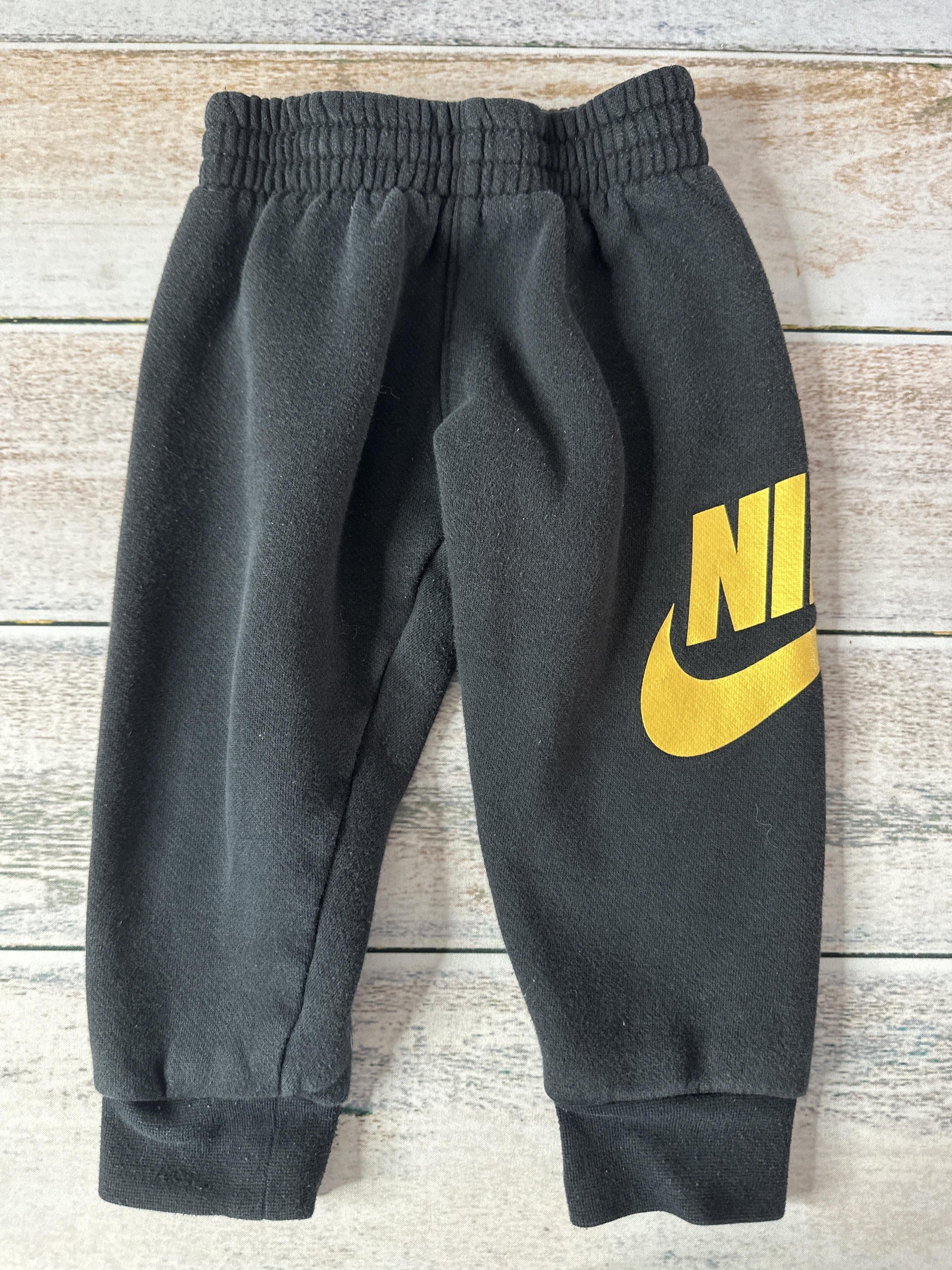 Nike Unisex Black Pants Size: 2T Black