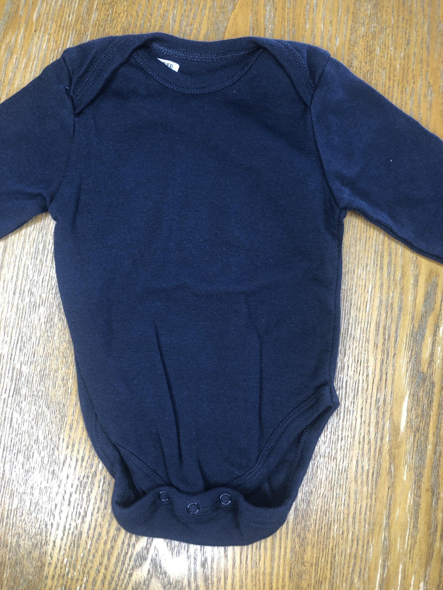 Leveret Unisex Black Onesie Size: 3-6 months Black