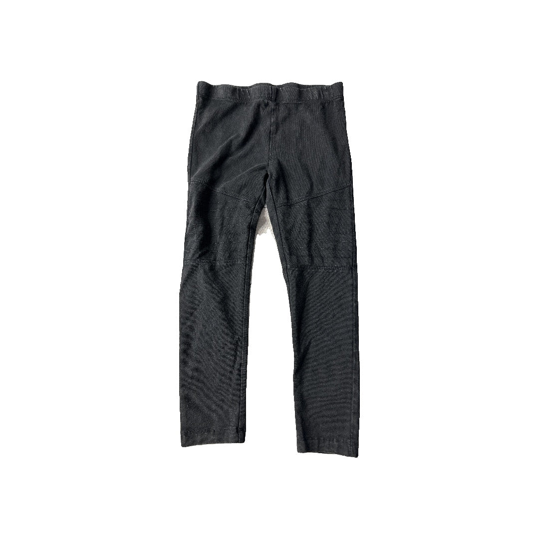 Harper Canyon Unisex Black Pants Size: 5 Black