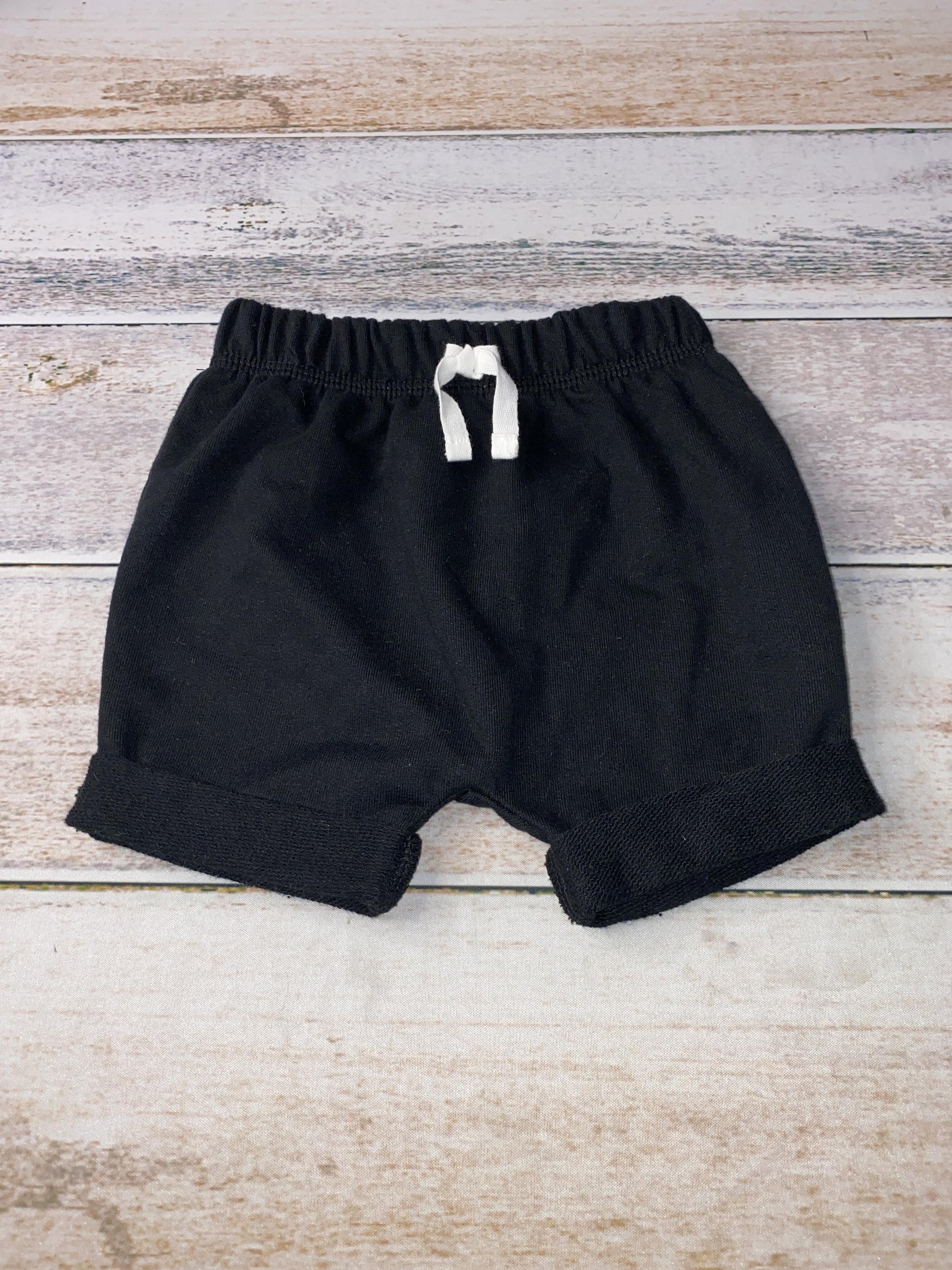 Cat & Jack Boys Black Shorts Size: 12 months Black