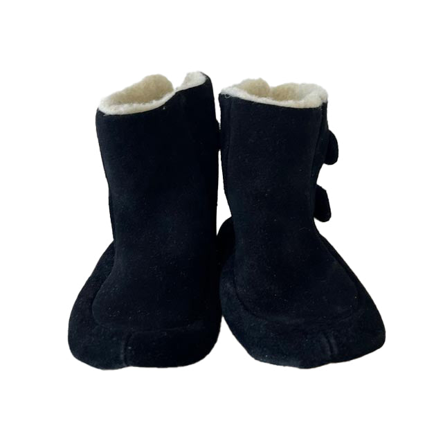 Pom Pom Unisex Black Suede Boots Size: 5 Toddler