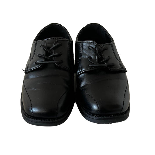 Cat & Jack Boys Black Shoes Size: 7 Toddler Black