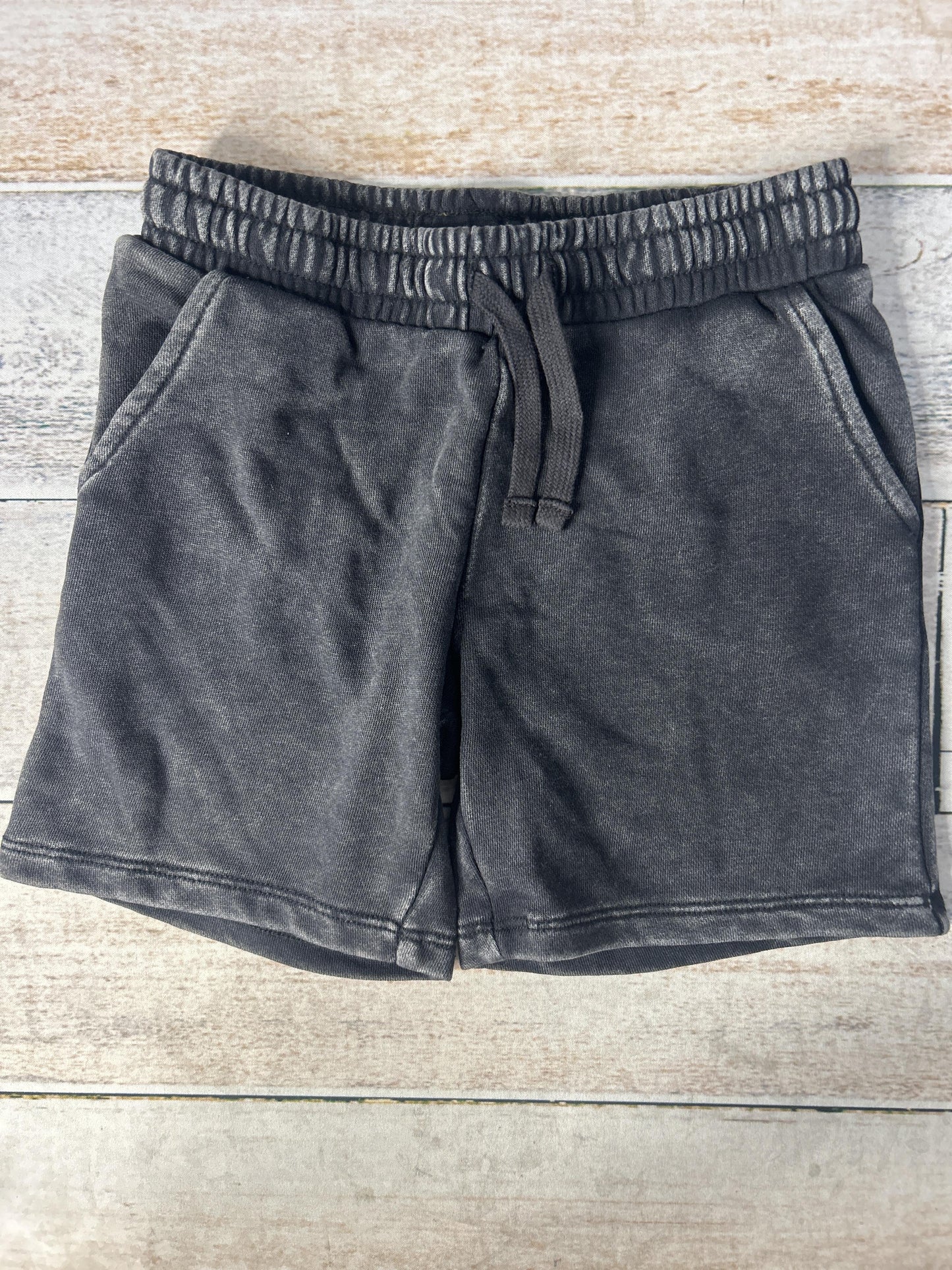 Unisex Black Shorts Size: 4T Black