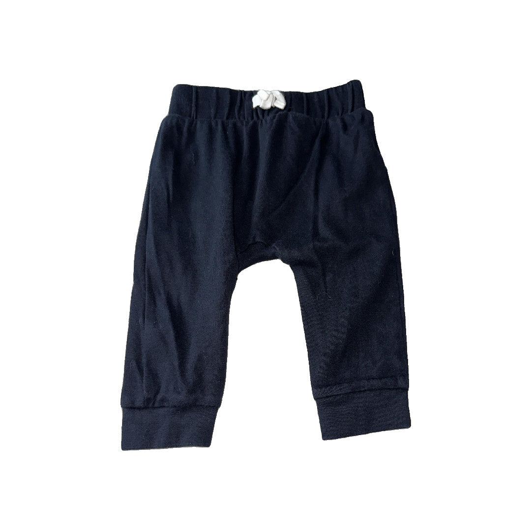 Gerber Unisex Black Pants Size: 6-9 months Black
