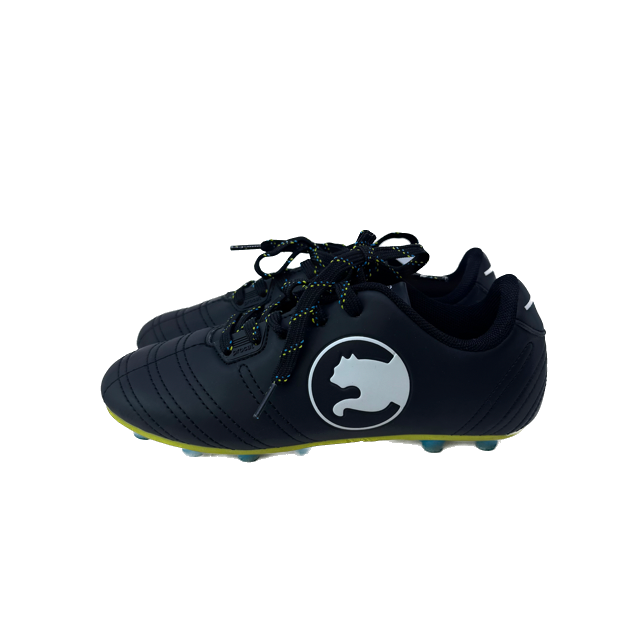 Puma Unisex Black Sneakers Size: 2 Youth Black