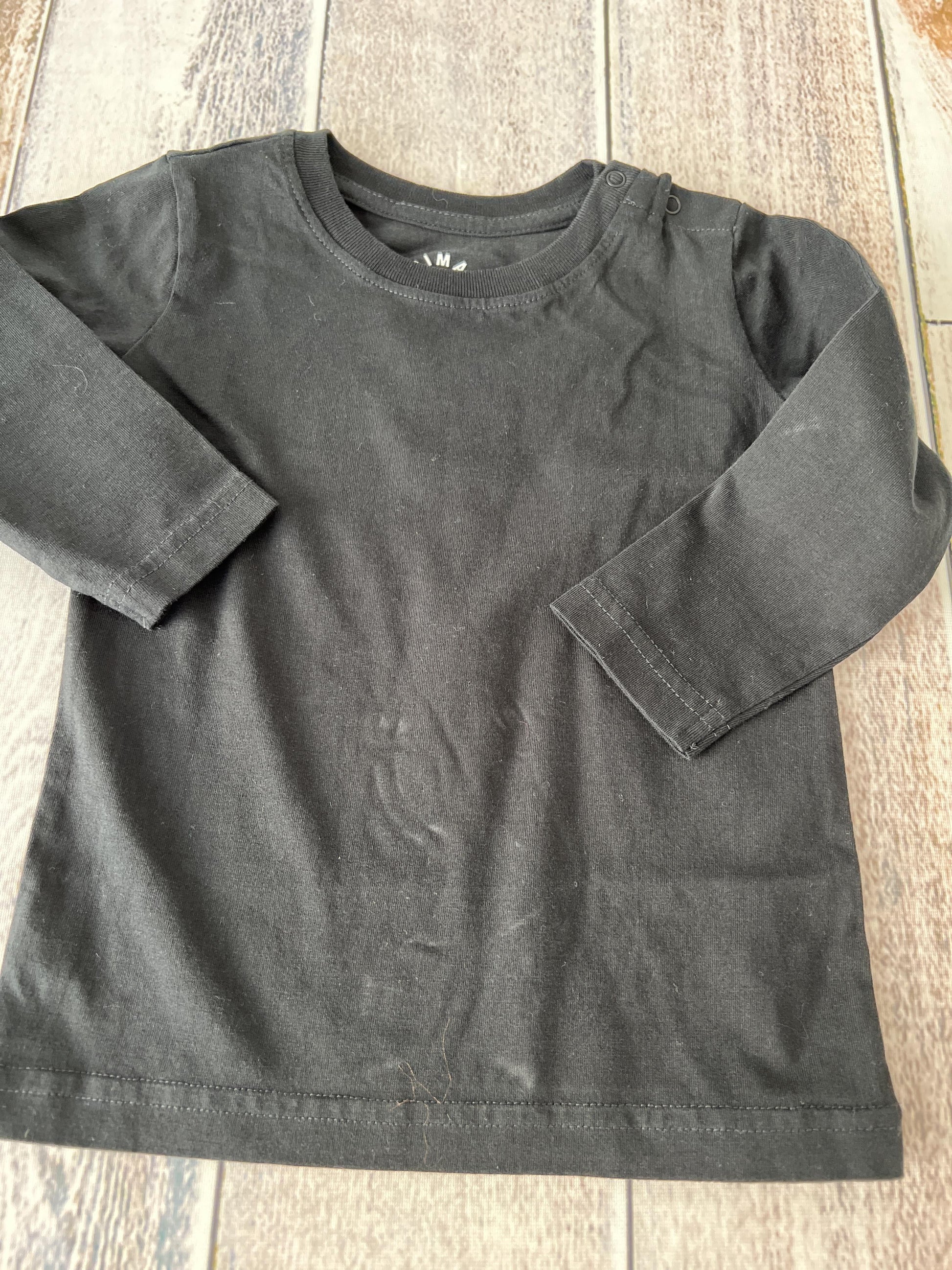 Primary Unisex Black Long Sleeve Shirt Size: 12-18 months Black