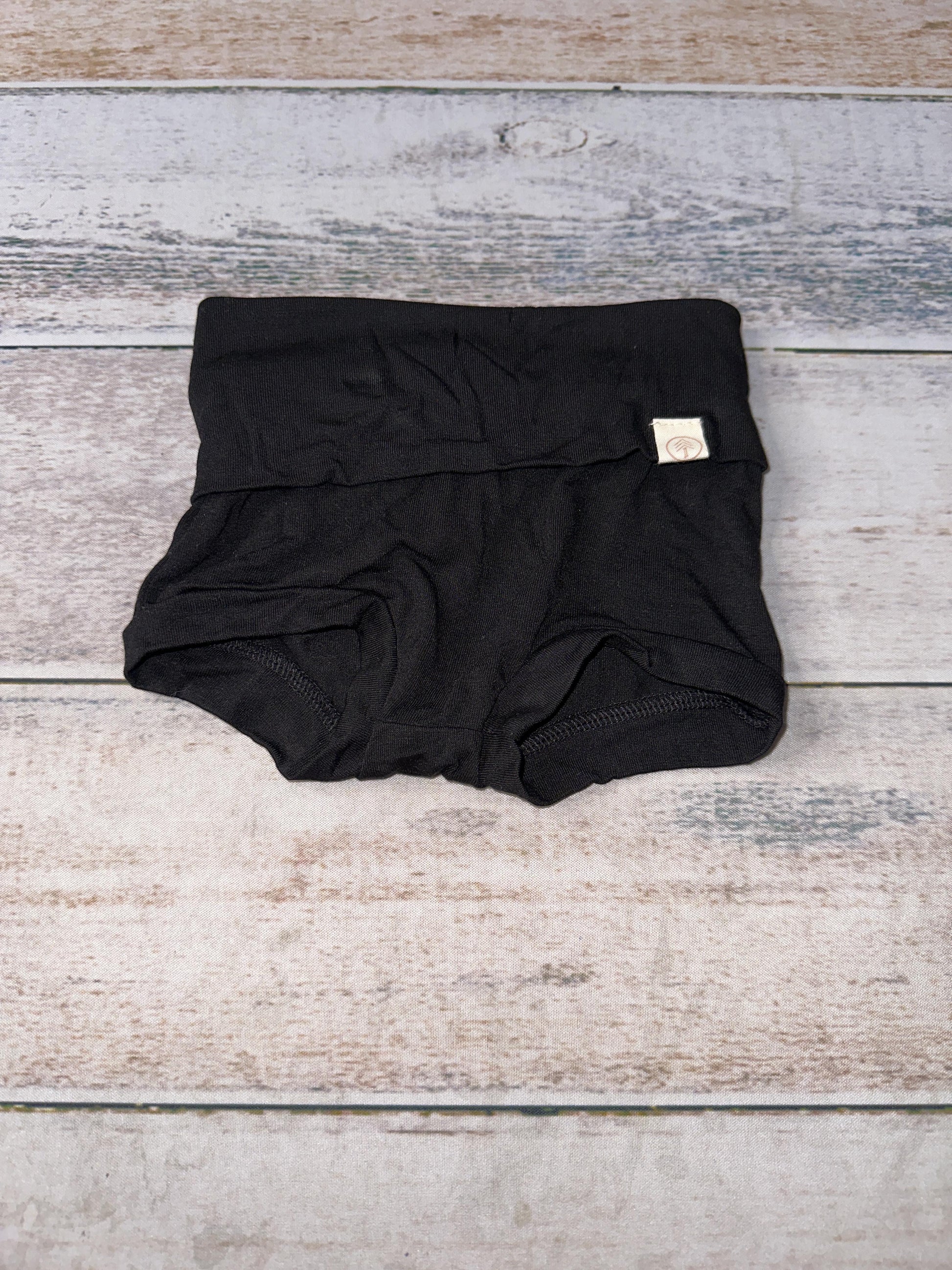 Tenth + Pine Unisex Black Shirt Size: 3-6 months Black