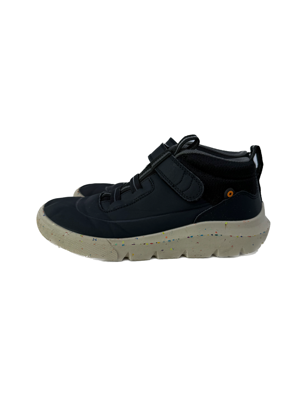 Unknown Unisex Black Sneakers Size: 1 Youth Black