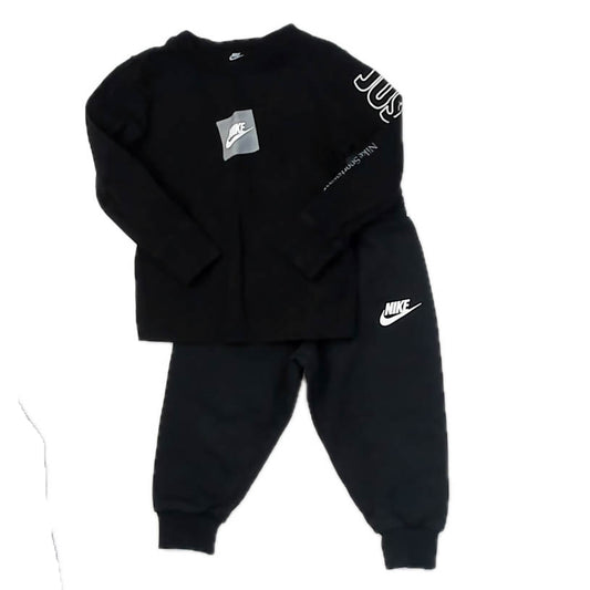 Nike Boys Black Apparel Sets Size: 2T Black