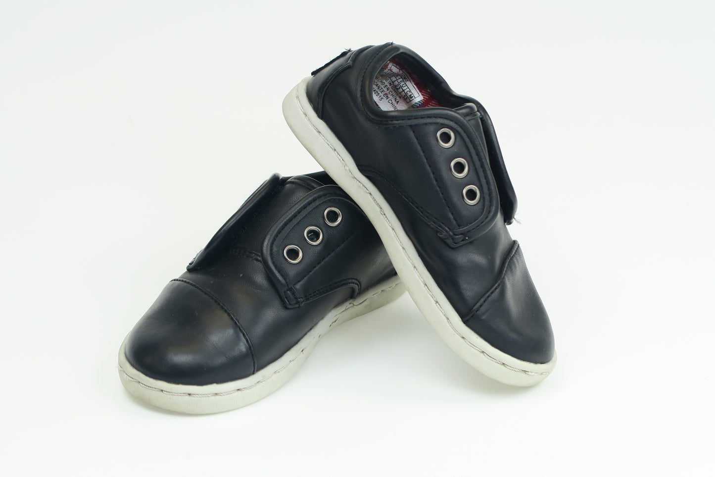 Toms Boys Black Shoes Size: 6 Toddler Black