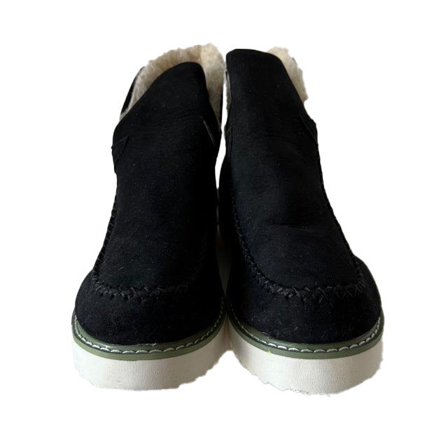 Unknown Brand Boys Black Boots Size: 4 Youth