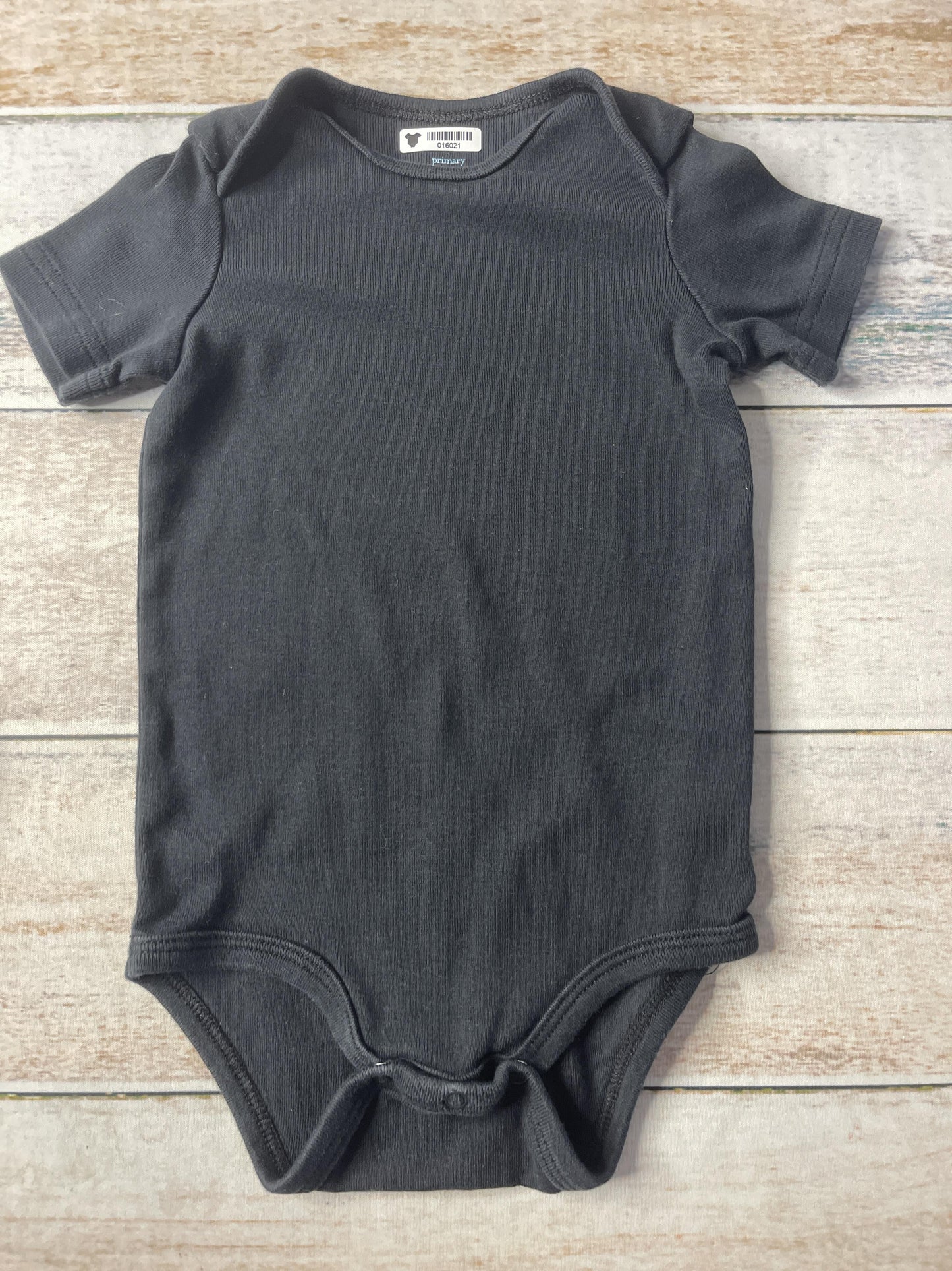 Primary Unisex Black Onesie Size: 9-12 Months Black