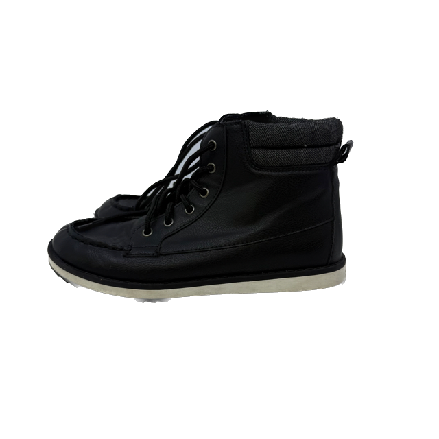 Old Navy Boys Black Shoes Size: Big Kid 2 Black