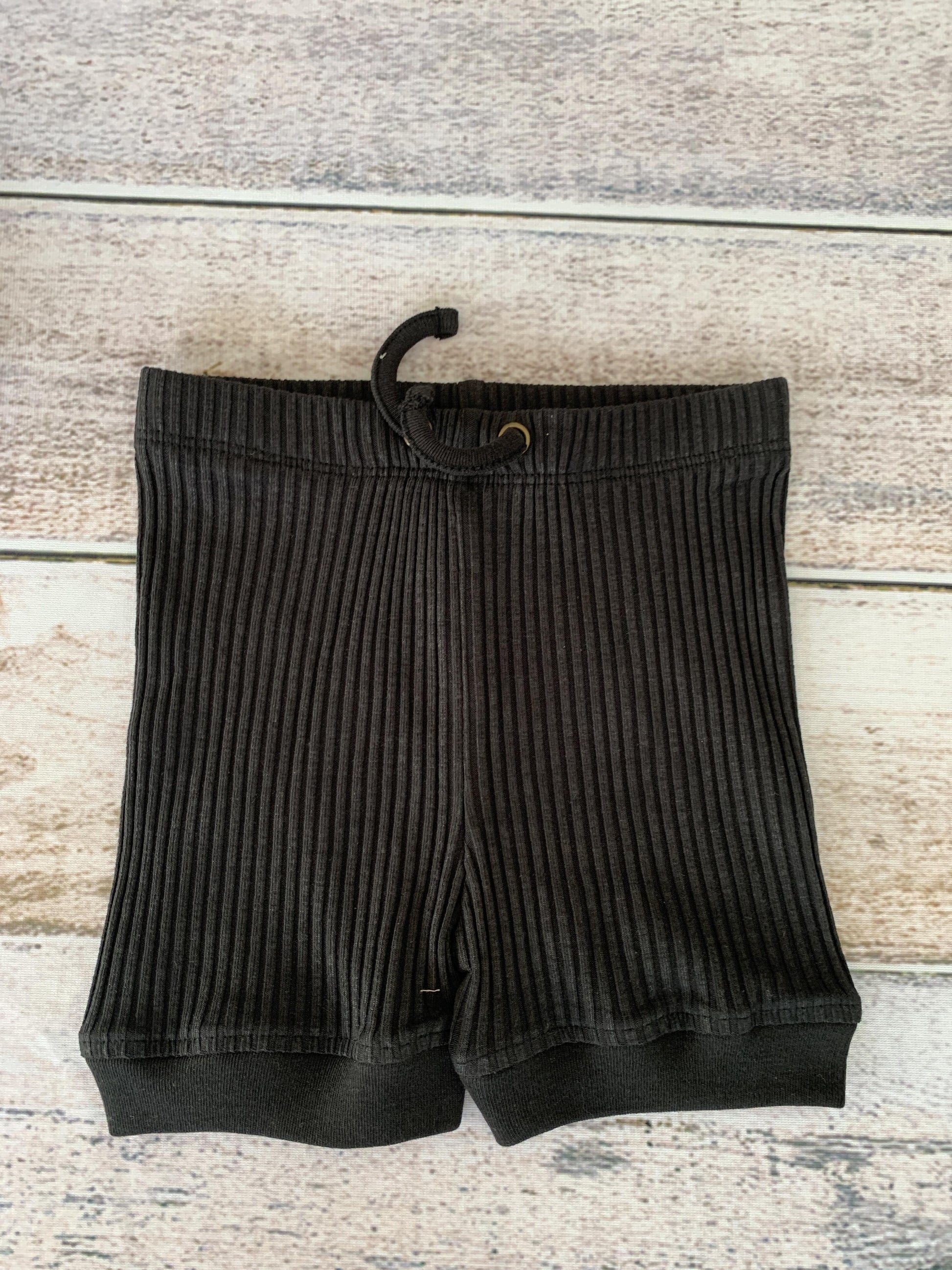 L‚Äôoved Baby Boys Black Shorts Size: 12-18 months Black