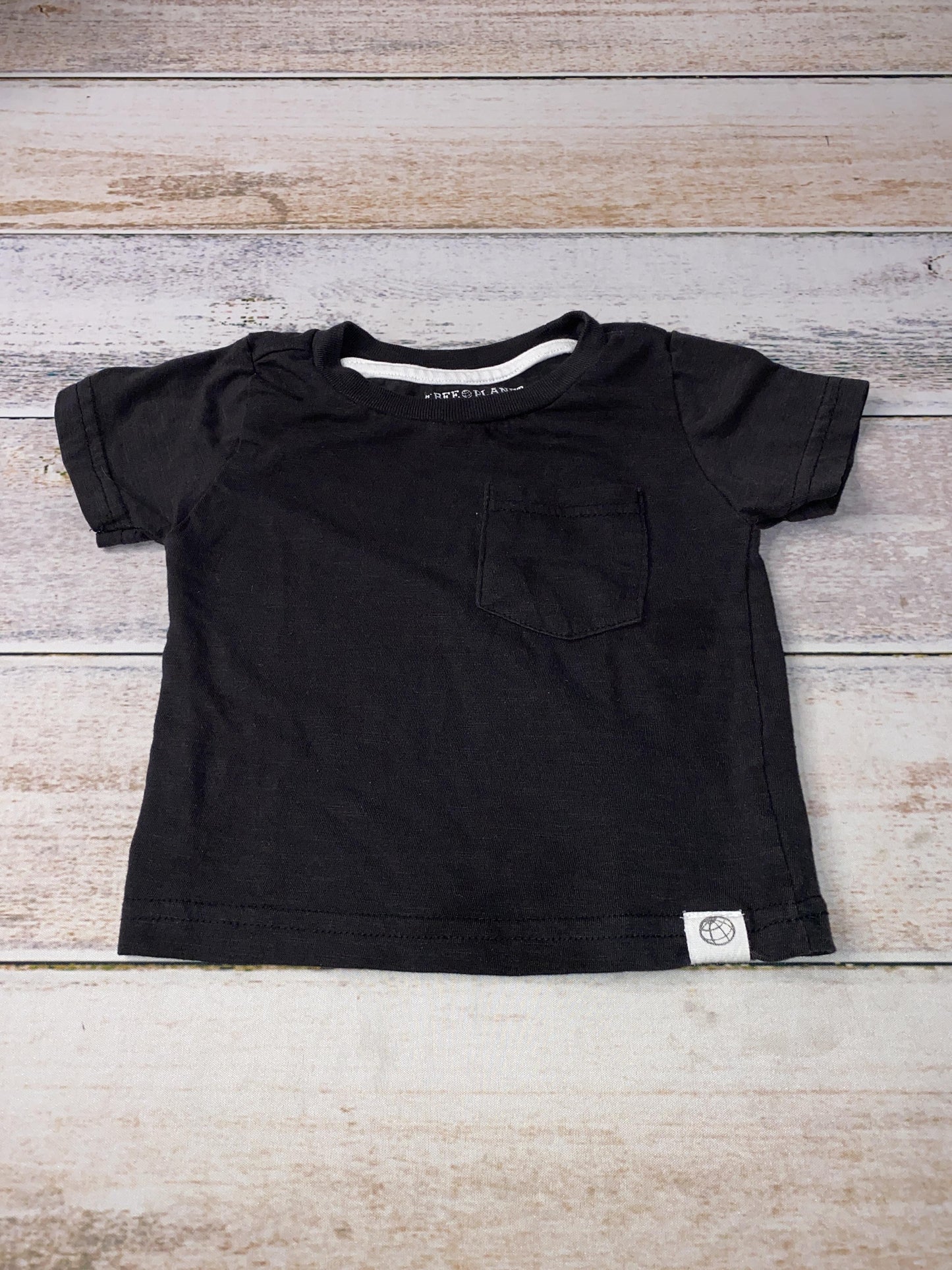 Free Planet Boys Black T-Shirt Size: 12M Black
