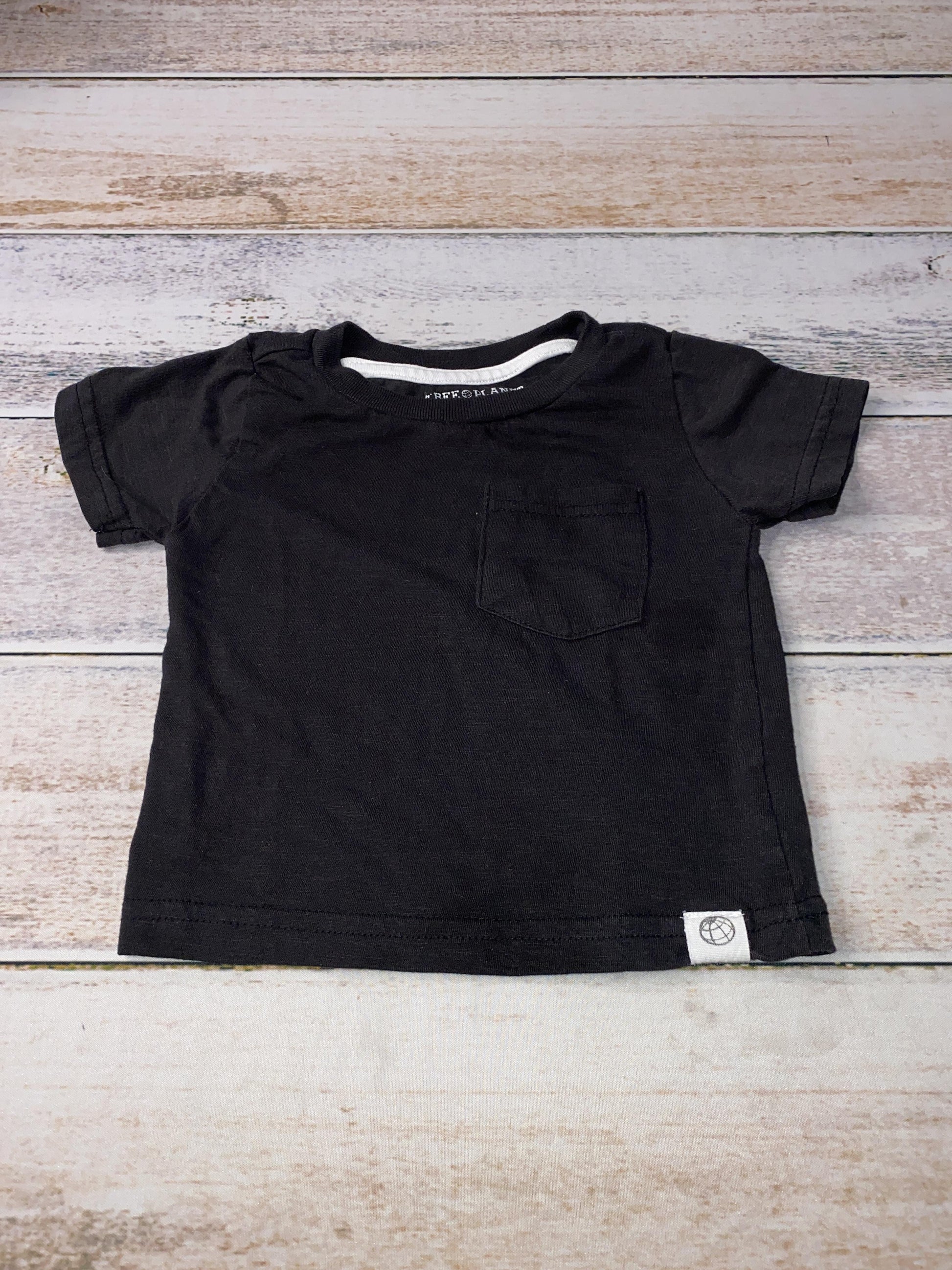 Free Planet Boys Black T-Shirt Size: 12M Black