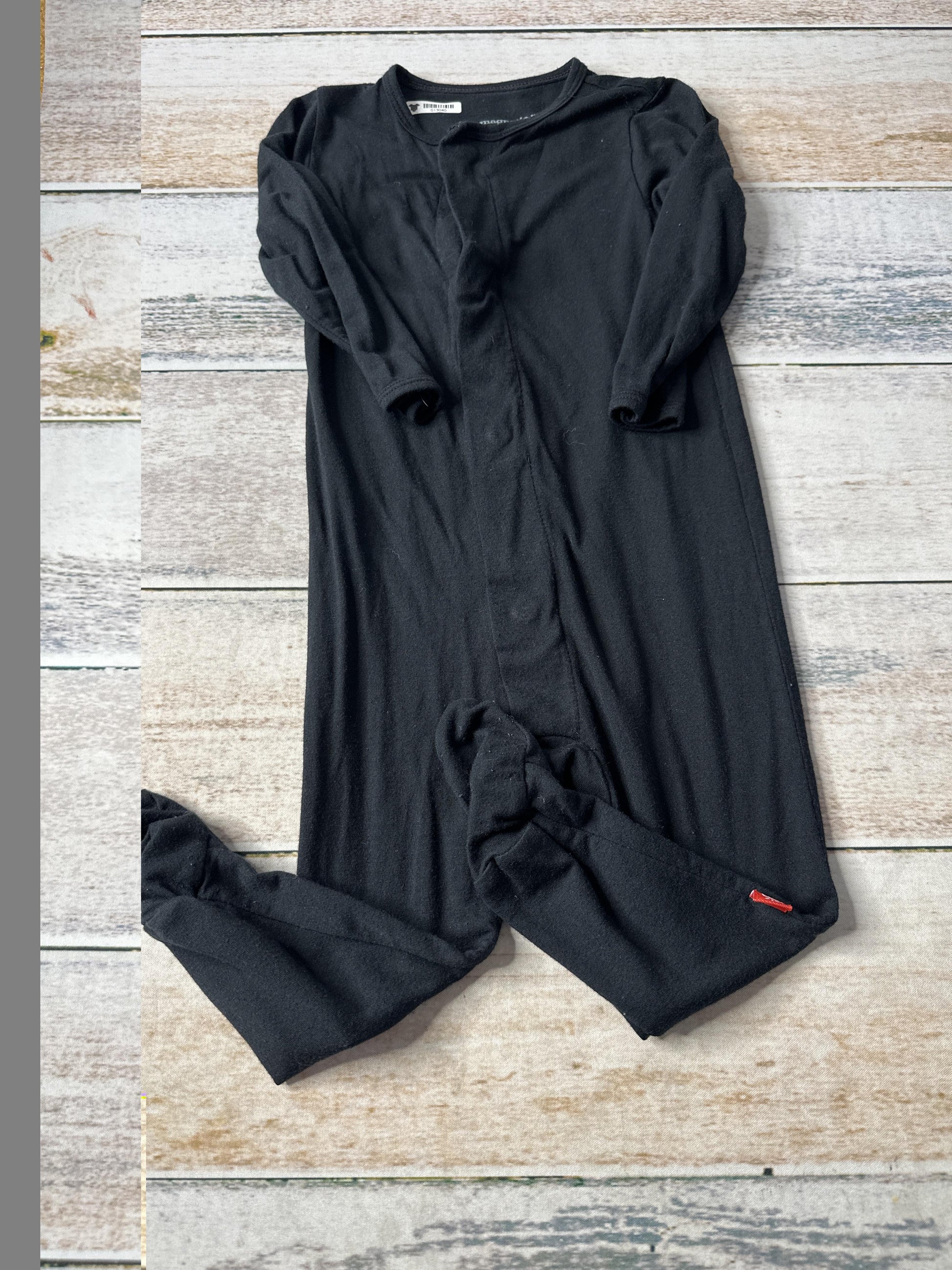 Magnetic Me Boys Black Pajamas Size: 6-9 months Black