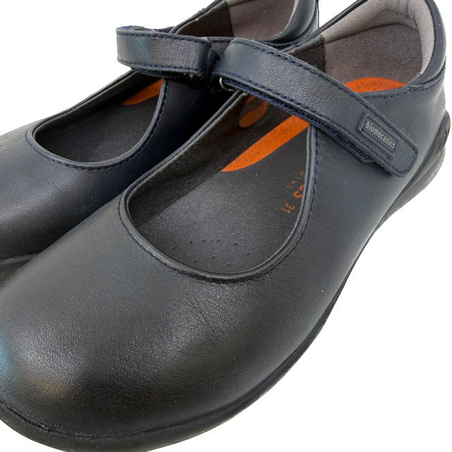 Biomechanics Girls Black Shoes Size: 13 Little Kid Black