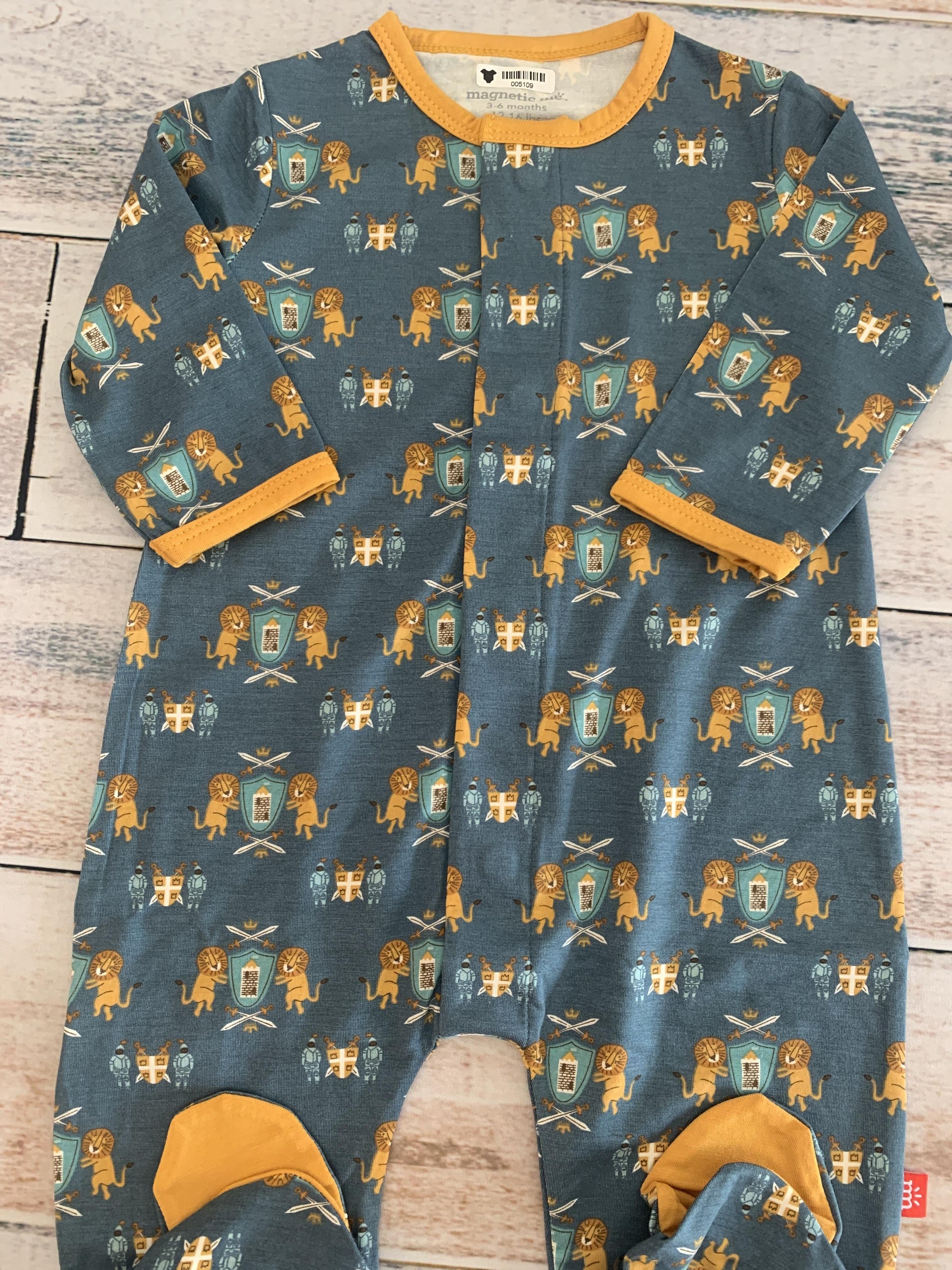 Magnetic Me Boys Blue | animals Pajamas Size: 3-6 months Blue | animals