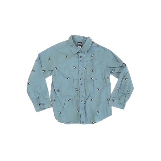 Tea Collection Boys Blue Moose Button Down Long Sleeve Size: 5T Blue Moose