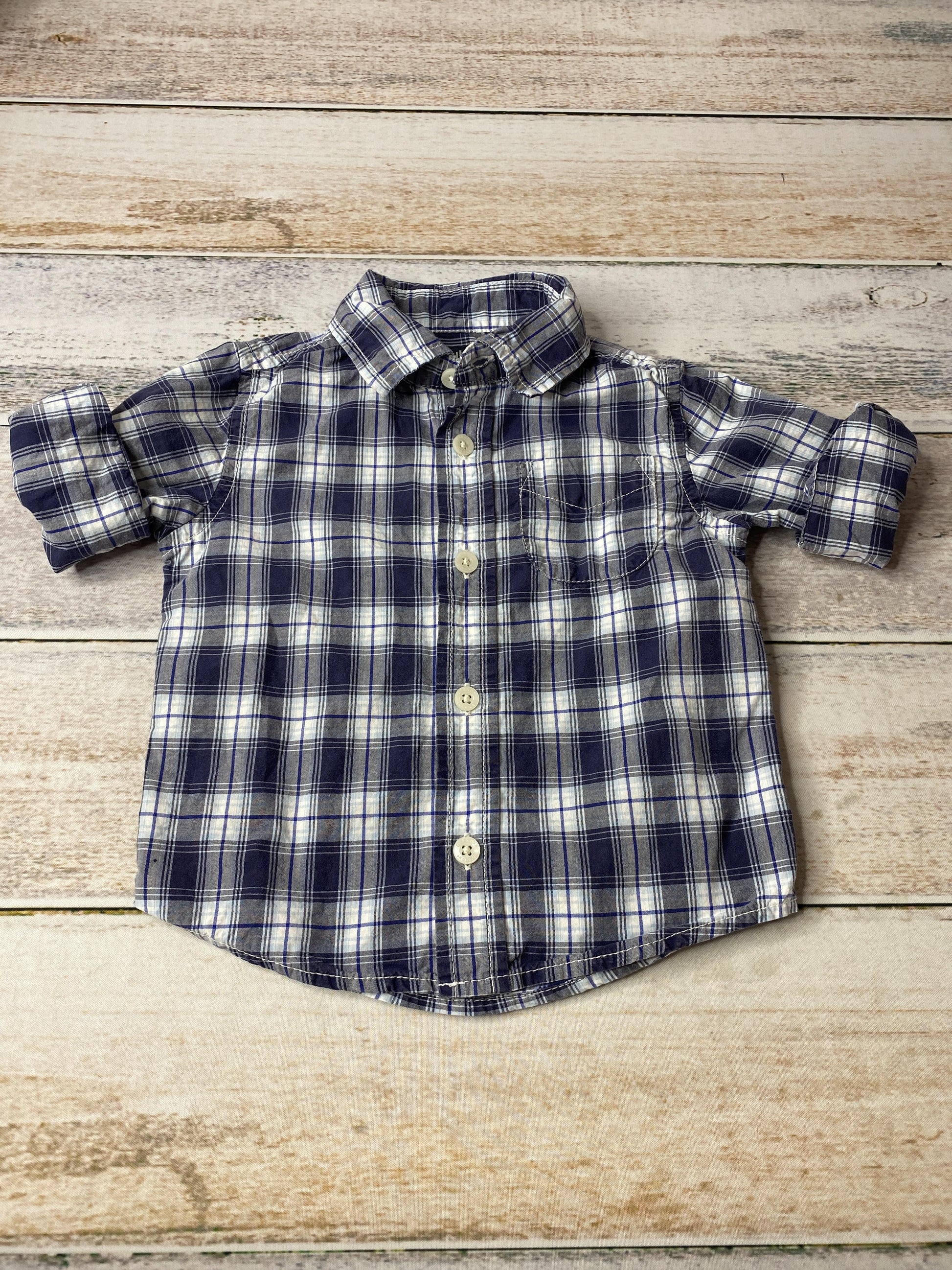 OshKosh Boys Blue | Navy Blue | plaid Button Down Short Sleeve Size: 12 months Blue | Navy Blue | plaid