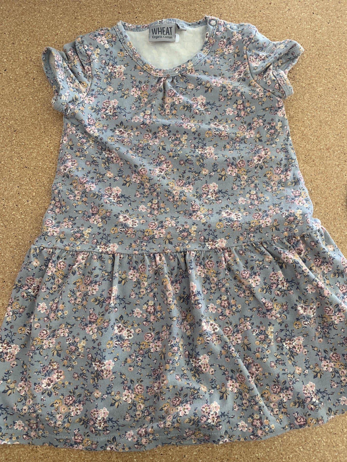 WHEAT Girls Blue | Pink floral Dress Size: 18 months Blue | Pink floral