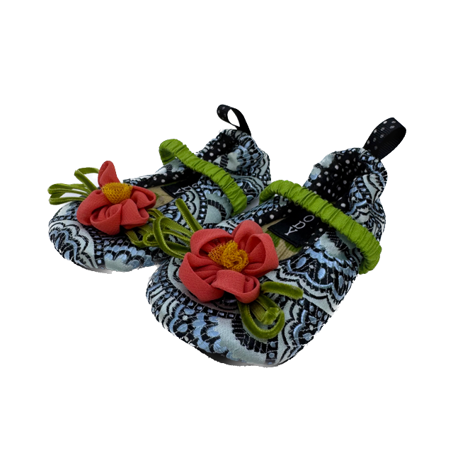 Goody Girls Blue | Pink Slippers Size: 2 Infant* Blue | Pink