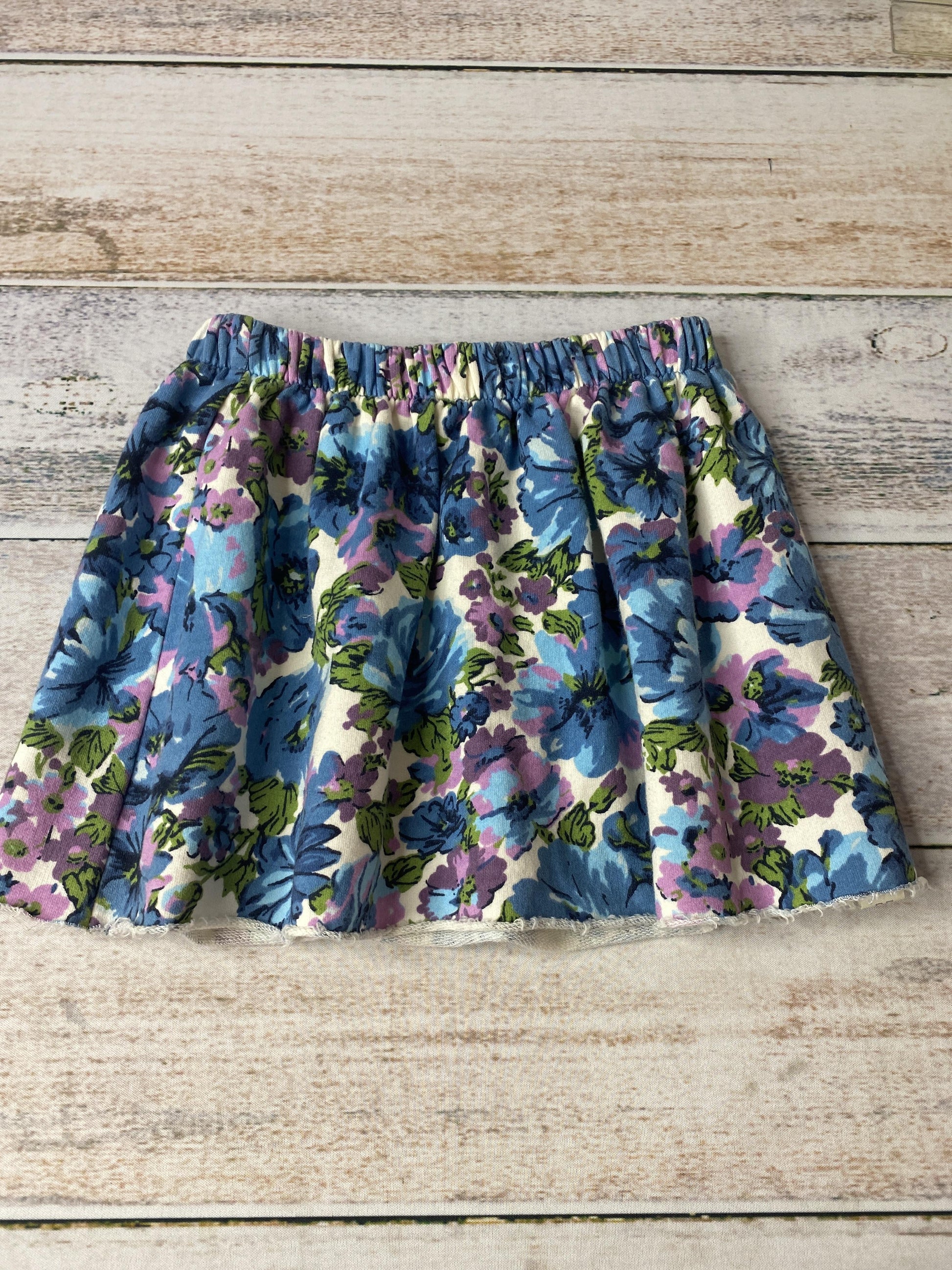 Go Gently Girls Blue | purple | green | Flowers Skirt Size: 12-18 months Blue | purple | green | Flowers