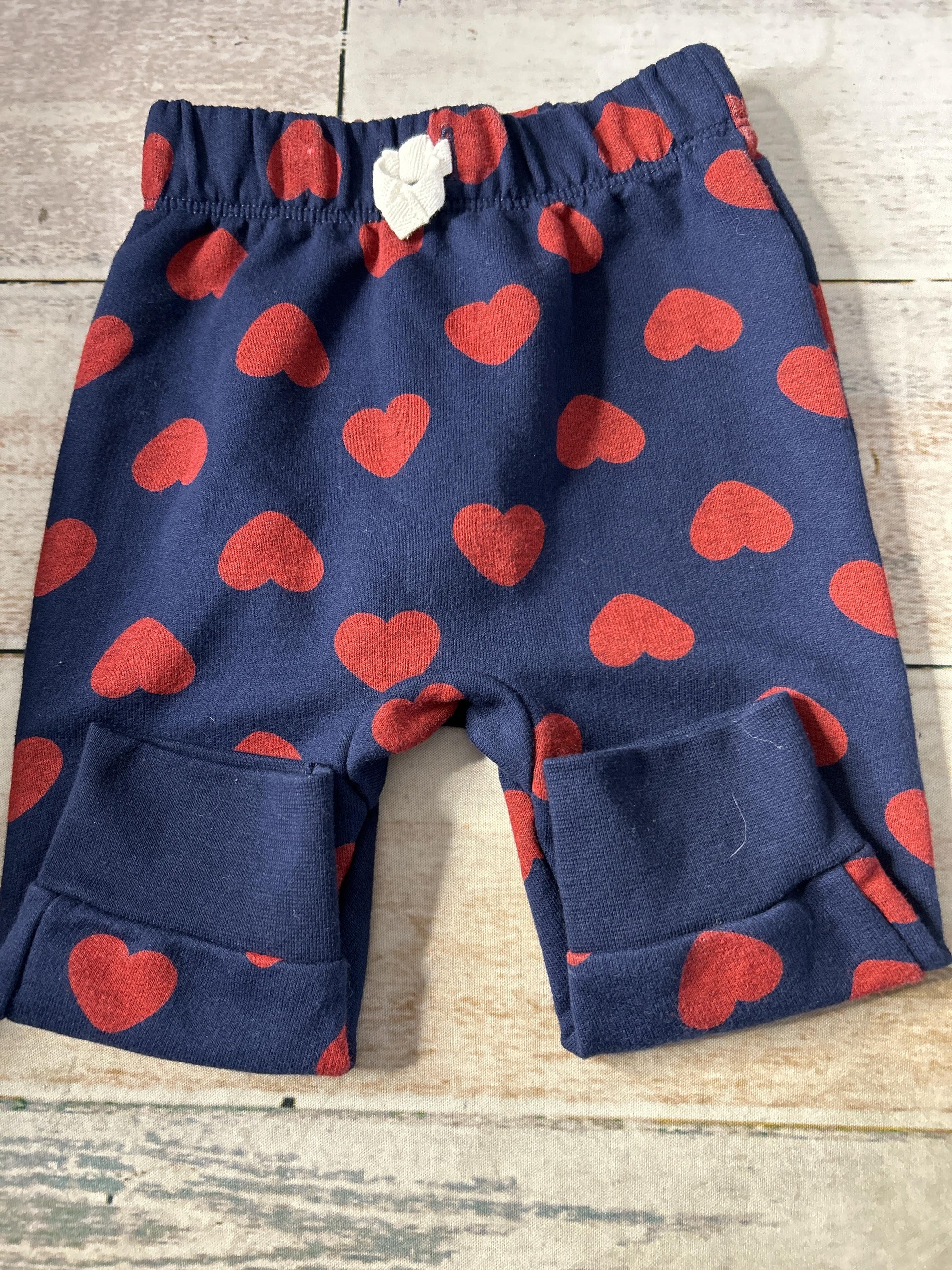 Cat & Jack Unisex Blue | red | Hearts Athletic Pants Size: 9-Jun Blue | red | Hearts