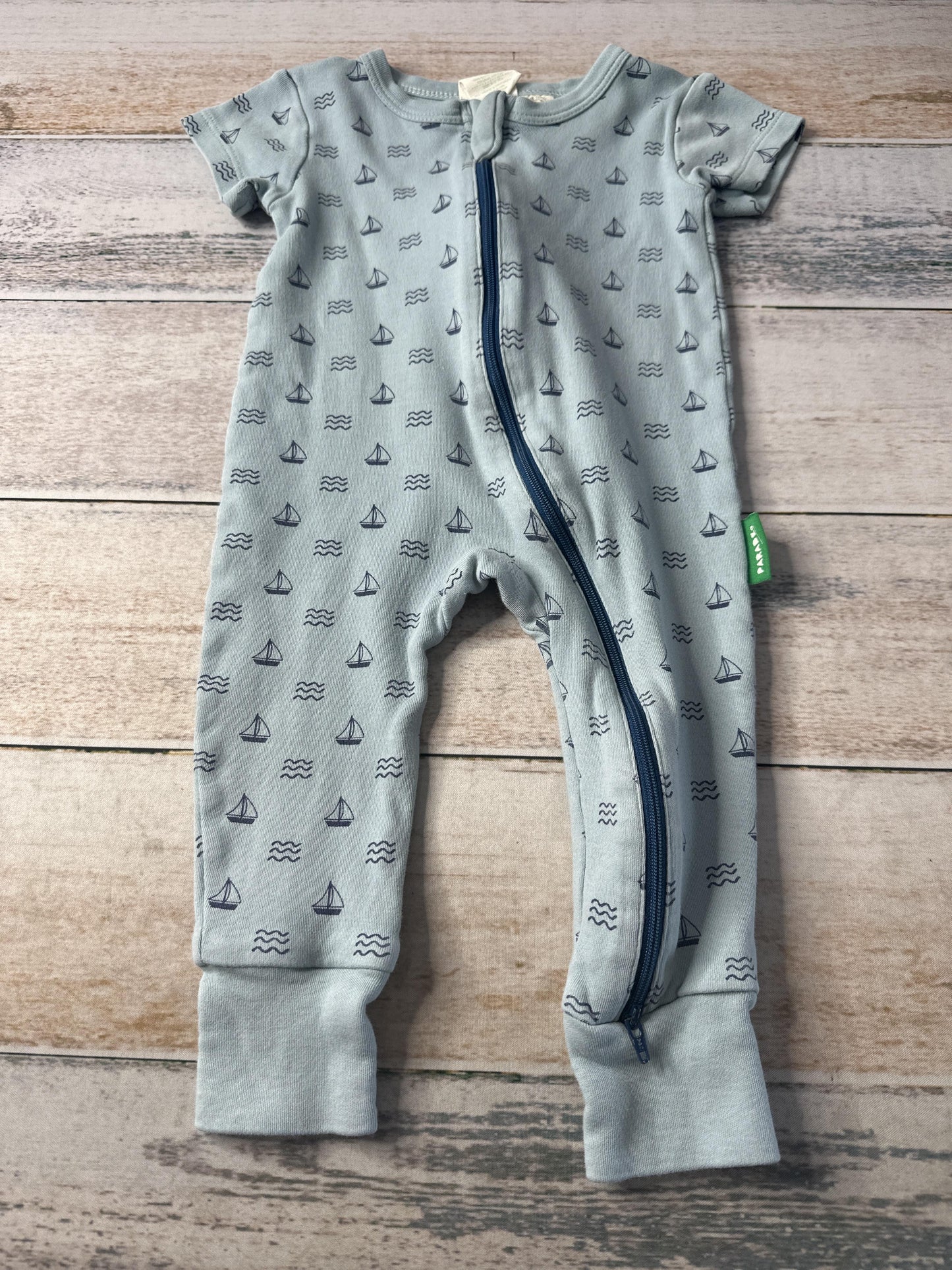 Parade Boys Blue | sail boats Romper Size: 6-12 months Blue | sail boats