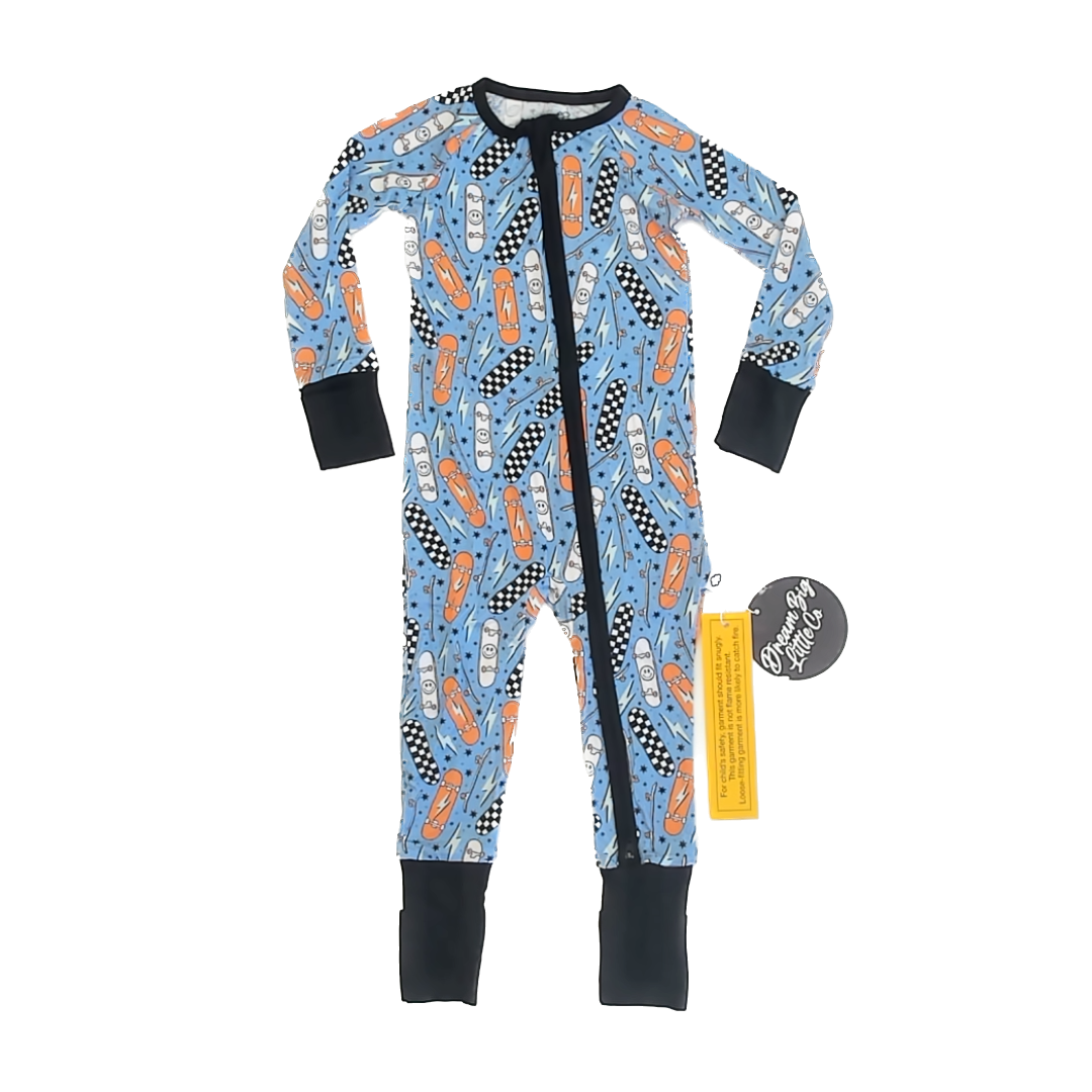 Dreamy Zzz Boys Blue Skateboards 1-piece Non-footed Pajamas Size: 12-18 Months Blue Skateboards