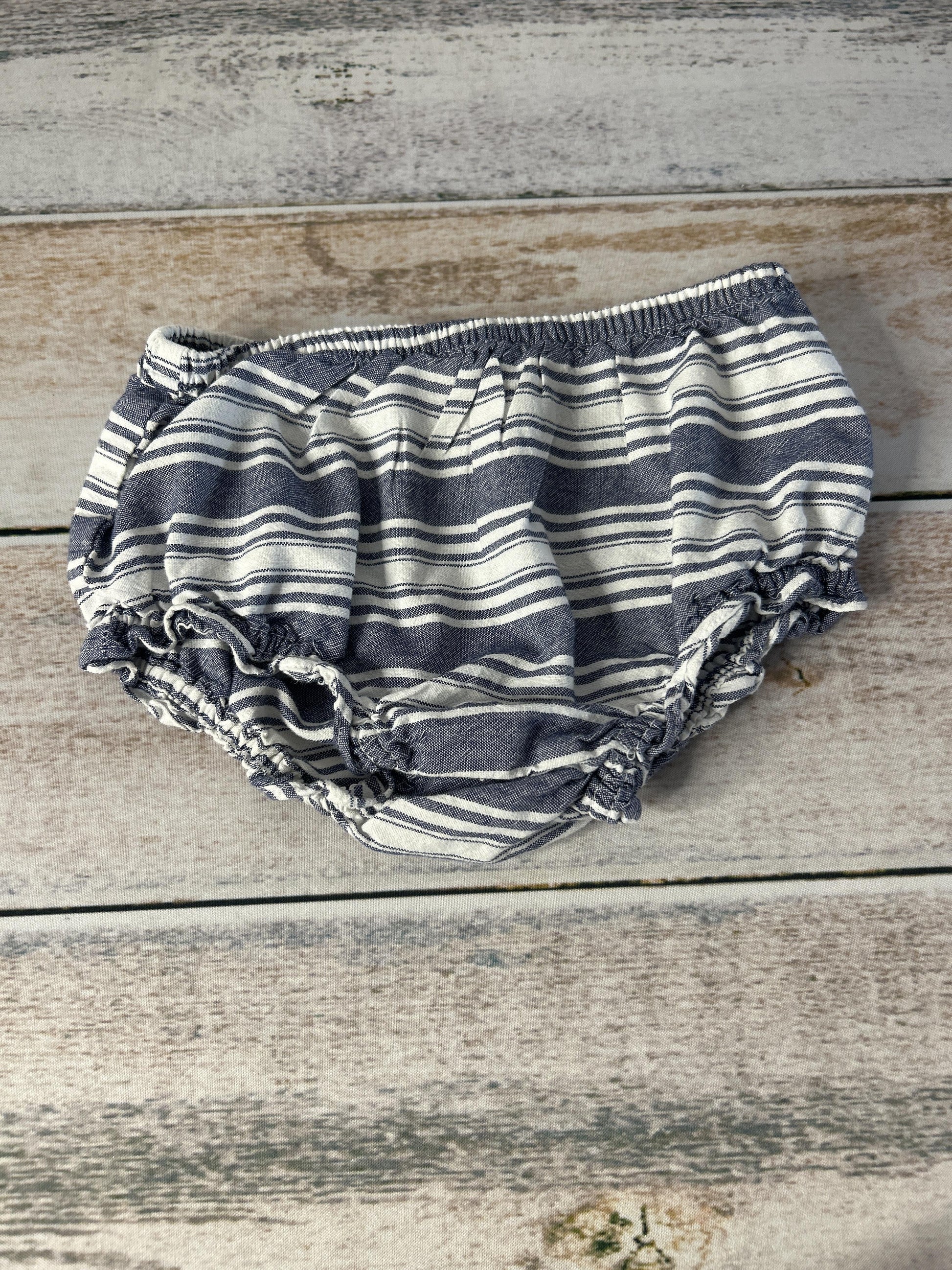 Girls Blue | White | Stripe Shirt Size: 12-18 months Blue | White | Stripe