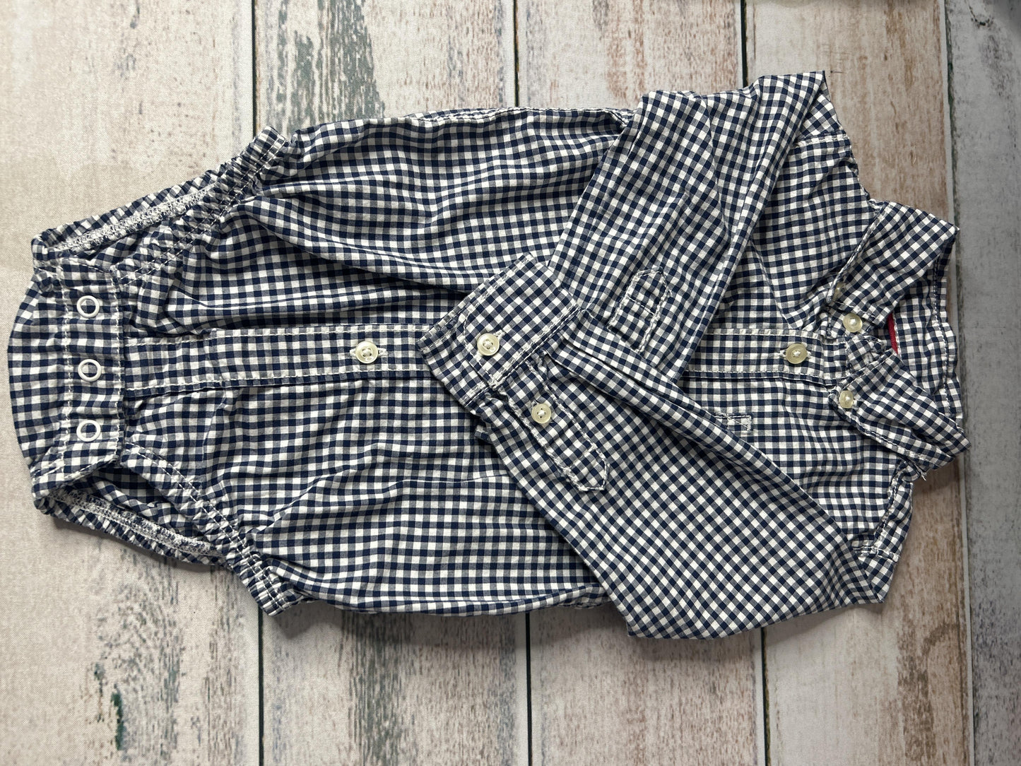 Boys Blue | White Long Sleeve Shirt Size: 12 months Blue | White