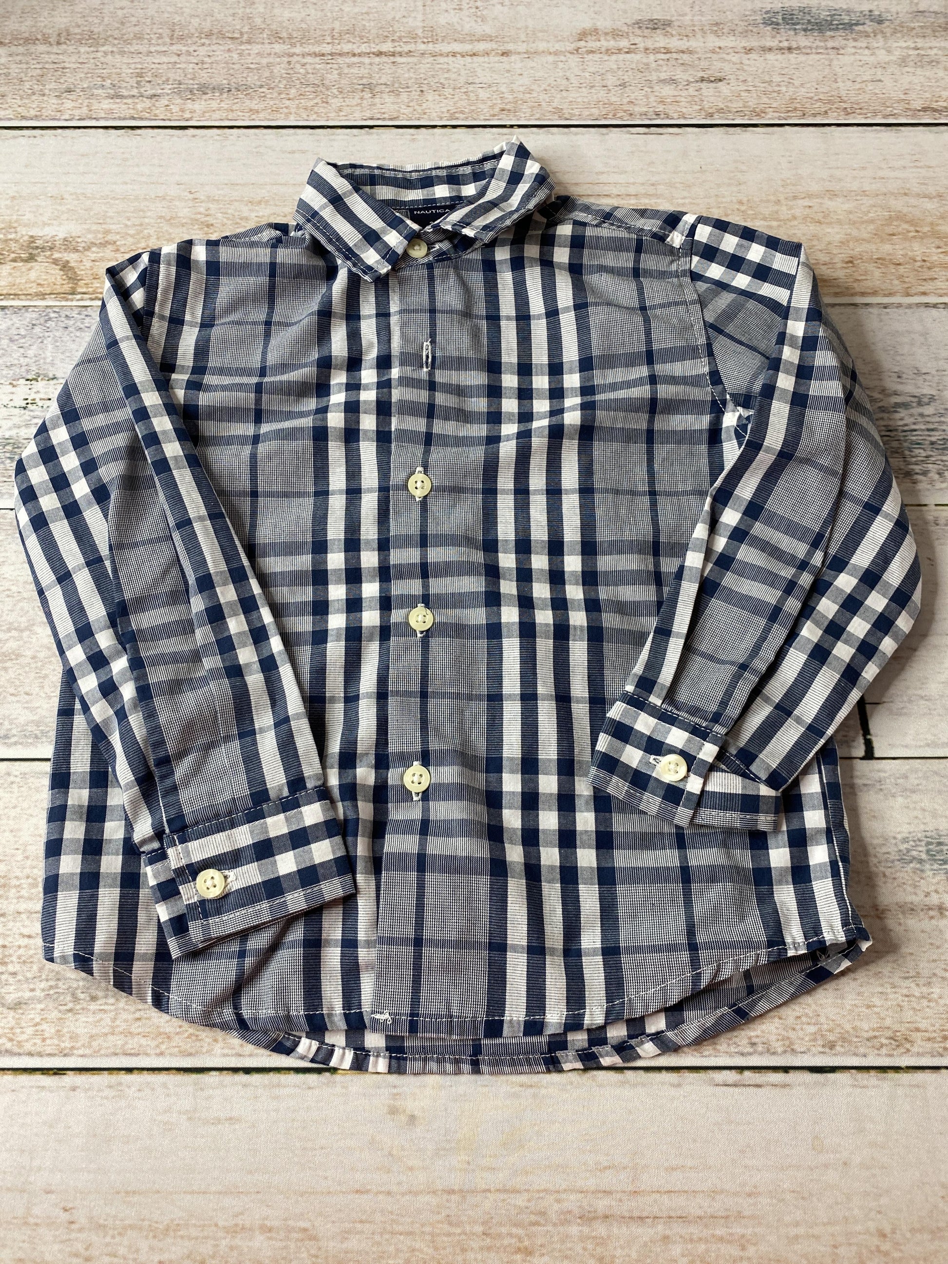 Nautica Boys Blue | White Button Down Short Sleeve Size: 3T Blue | White