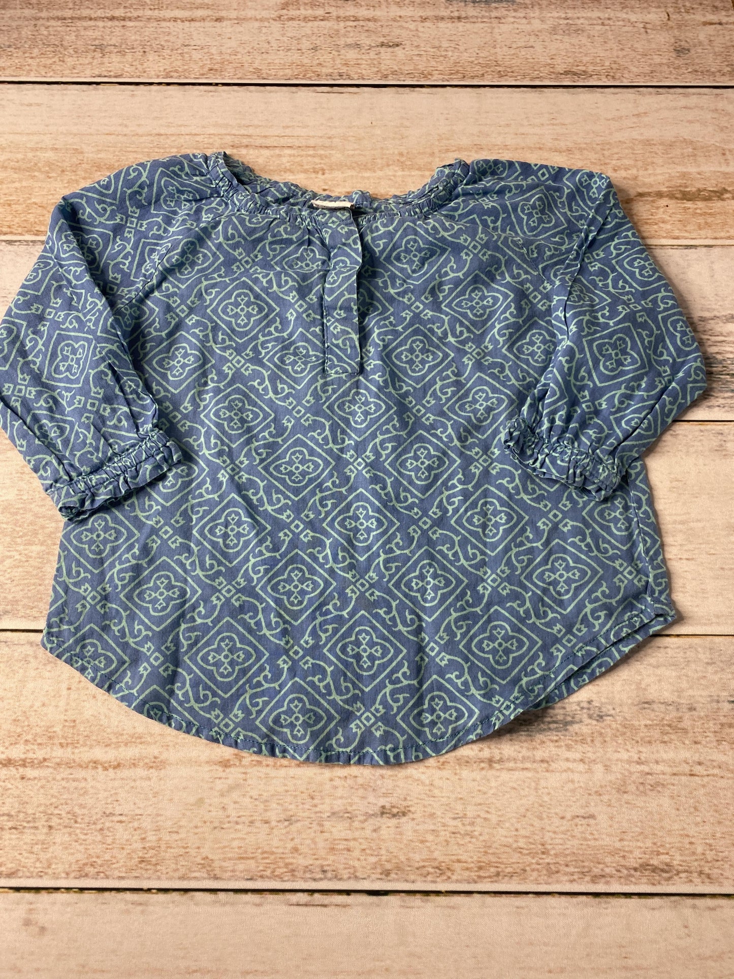 Rickshaw Girls Blue Shirt Size: 2 years Blue