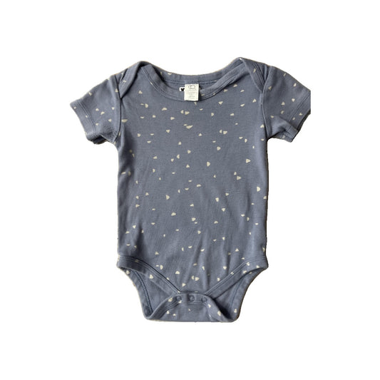 Colored Organics Boys Blue Onesie Size: 6-12 months Blue