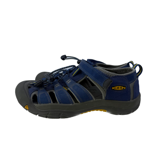 Keen Boys Blue Sandals Size: Youth 5 Blue