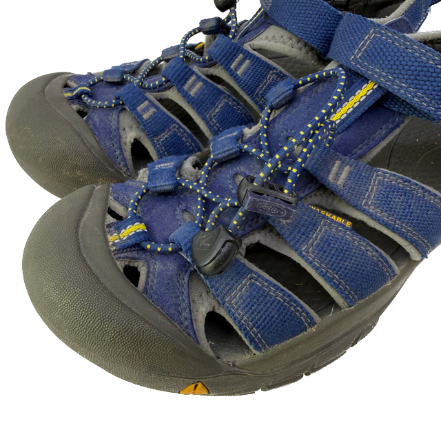 Keen Boys Blue Sandals Size: Youth 5 Blue