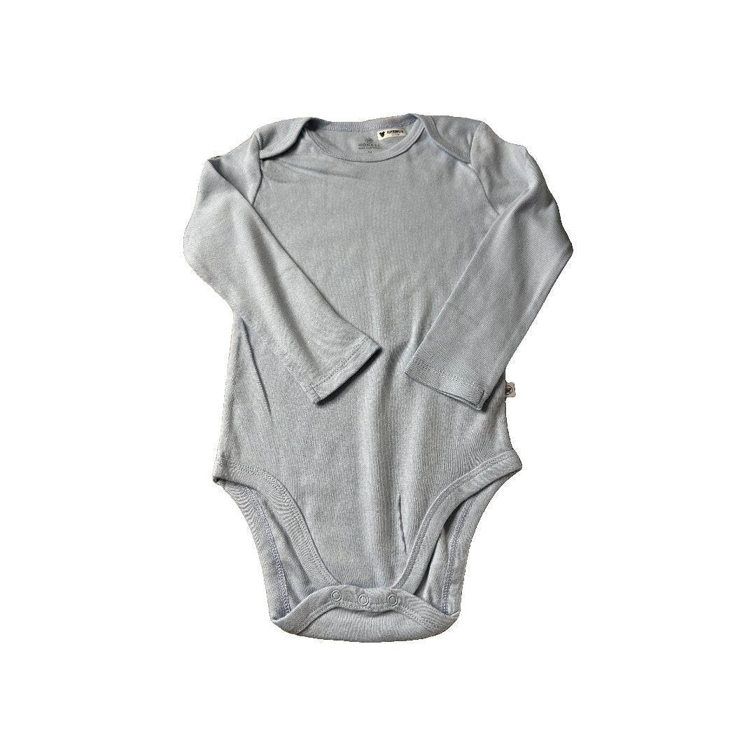 Honest co Unisex Blue Onesie Size: 24 months Blue