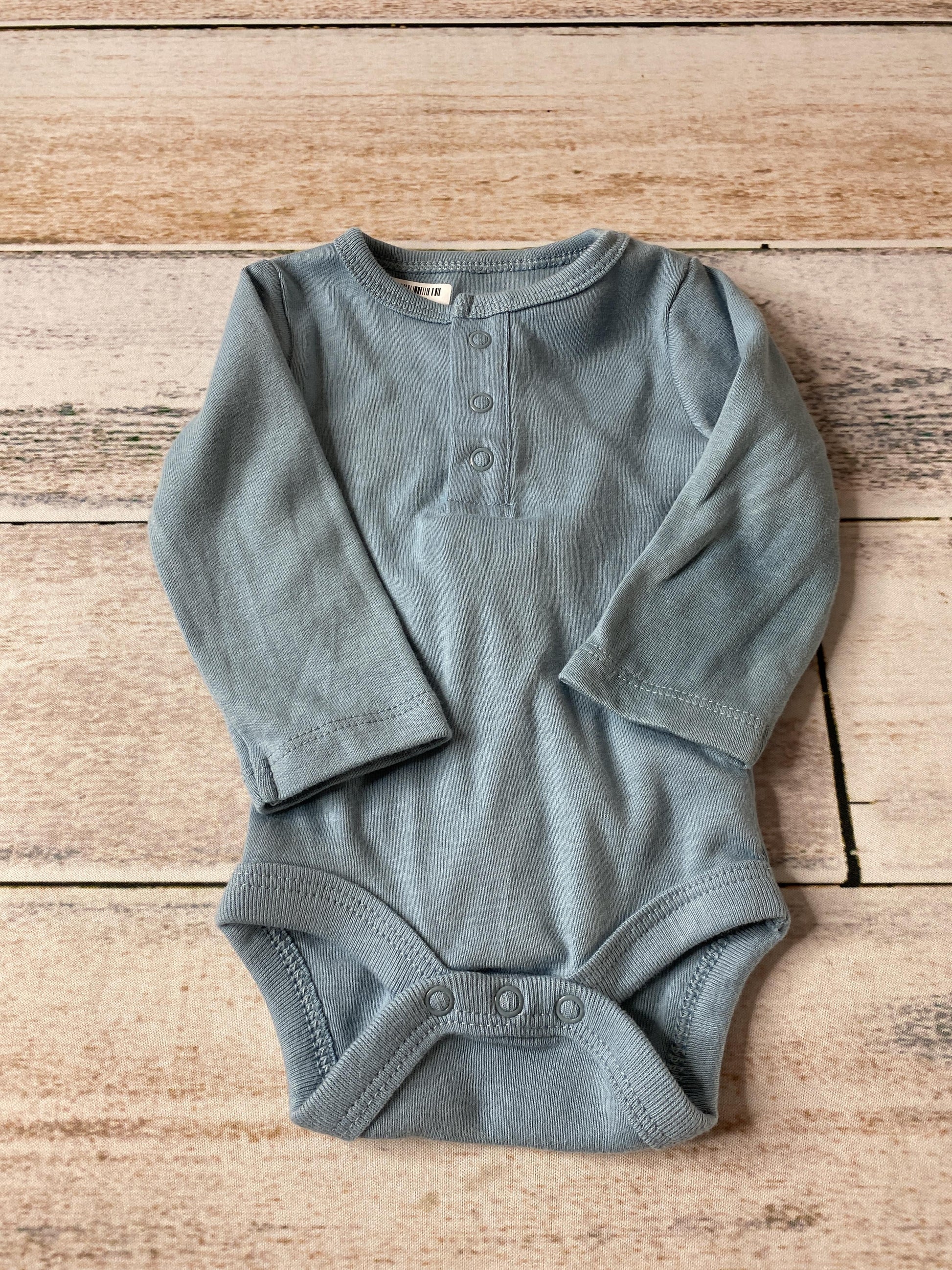 Cloud Island Unisex Blue Onesie Size: Newborn Blue