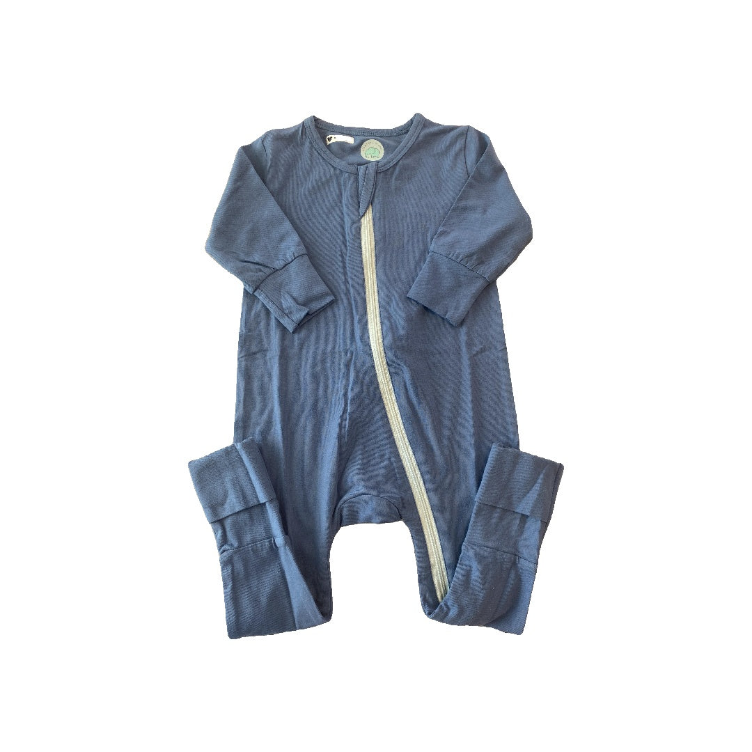 Elephant Moon Unisex Blue Pajamas Size: 12-18 months Blue