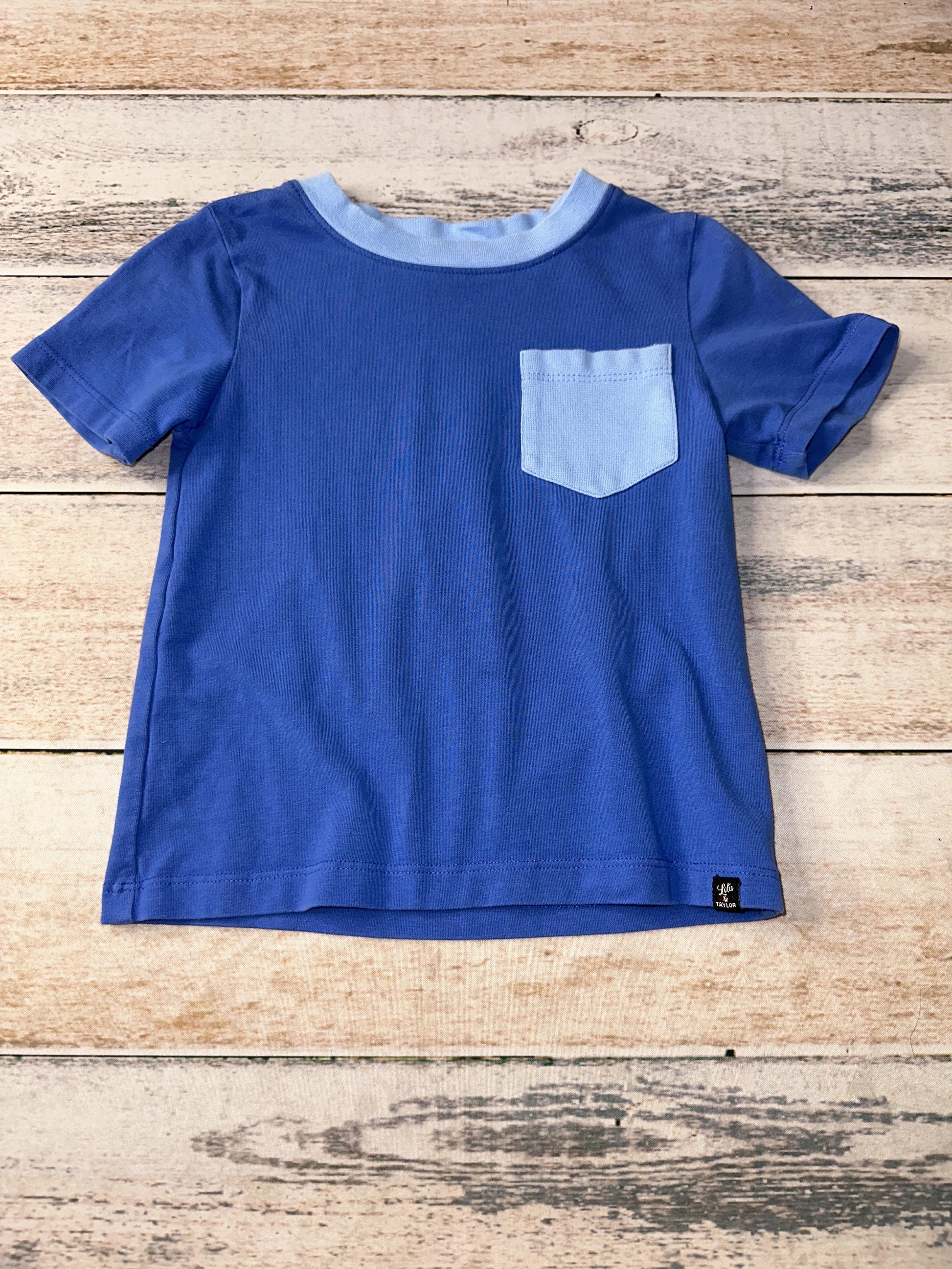 Lola & Taylor Boys Blue Shirt Size: 2T Blue